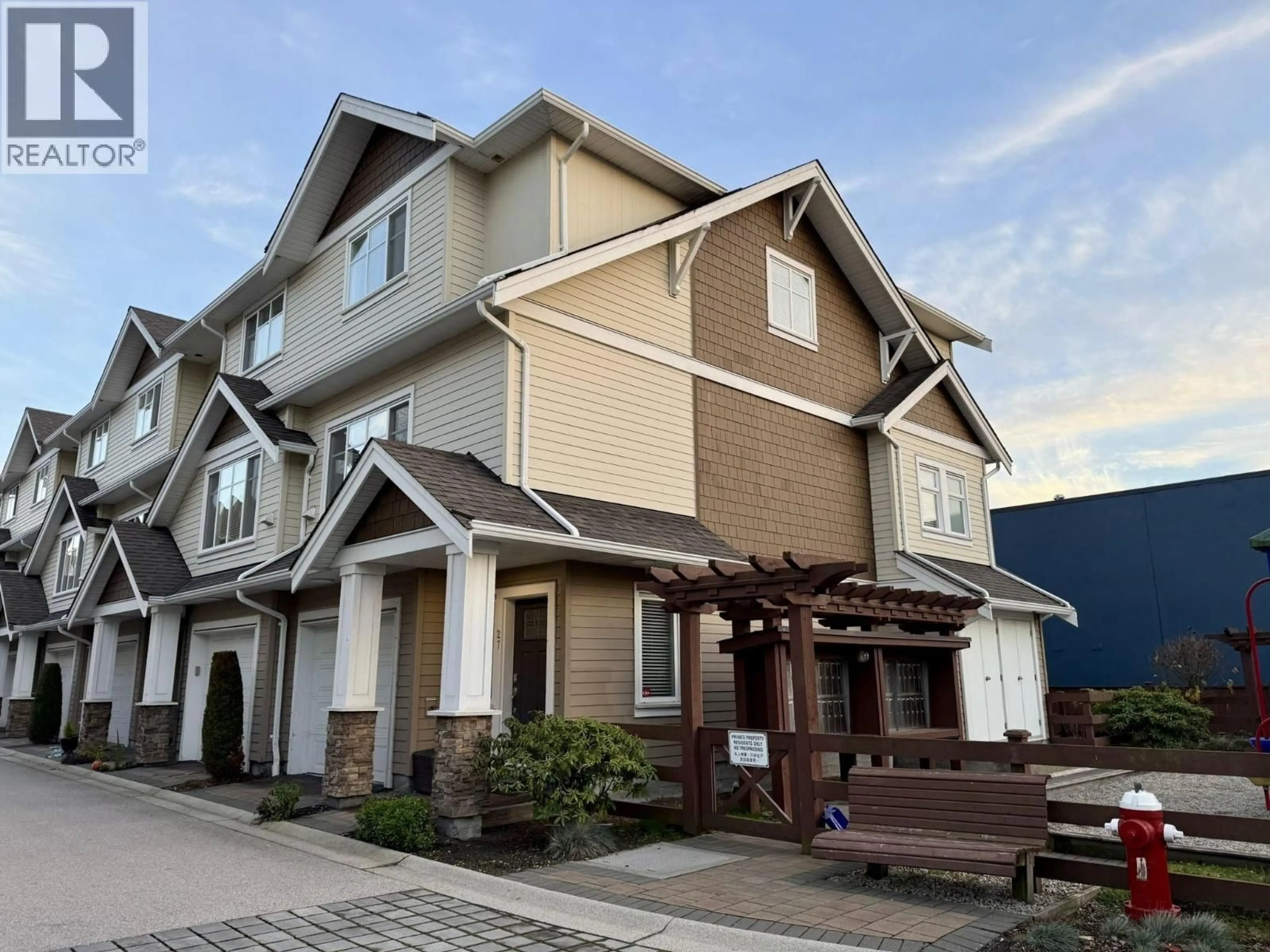 Home with vinyl exterior material, street for 27 - 12351 NO. 2 ROAD, Richmond British Columbia V7E0B2