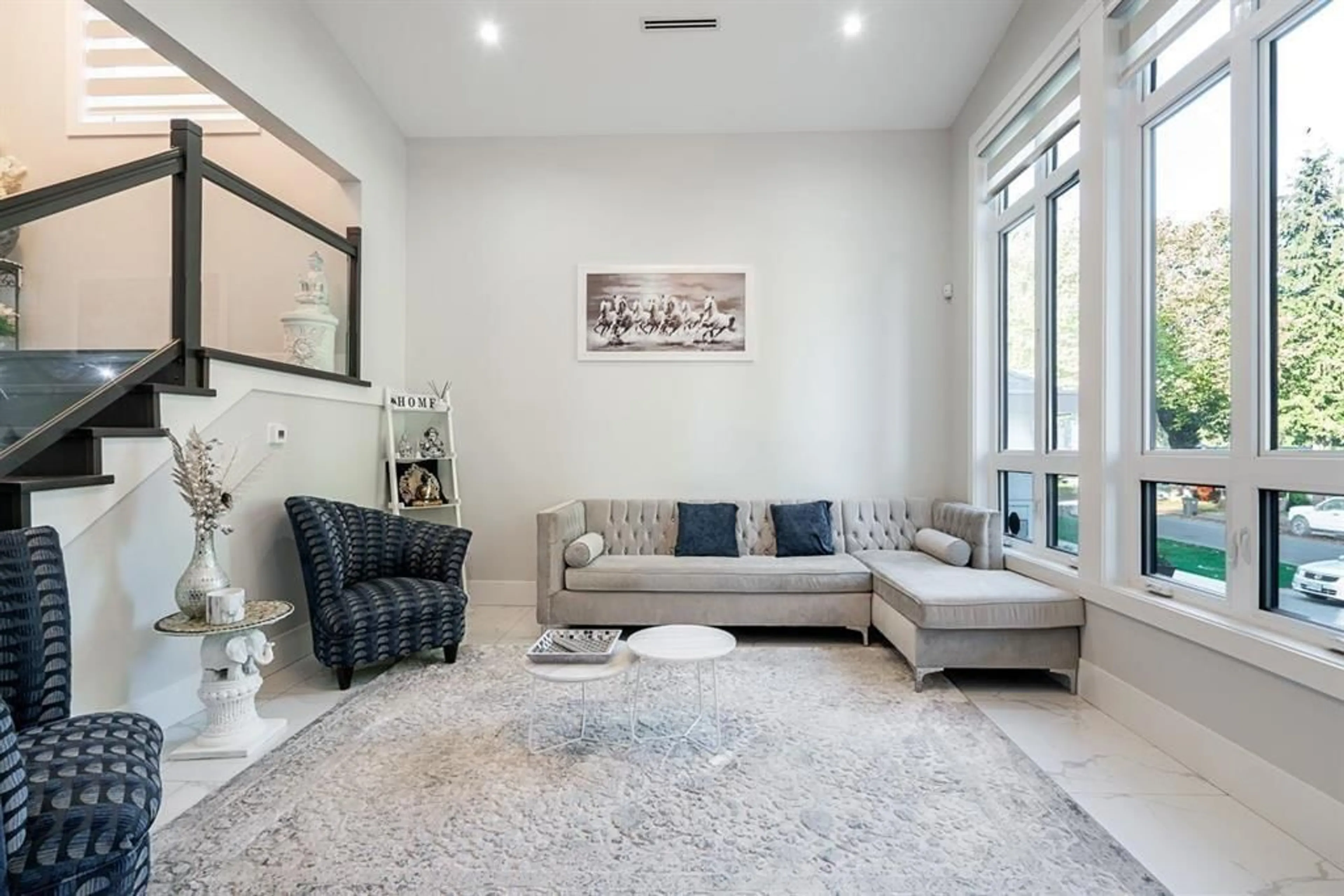 Living room with furniture, unknown for 8821 QUEEN MARY BOULEVARD, Surrey British Columbia V3V6P9