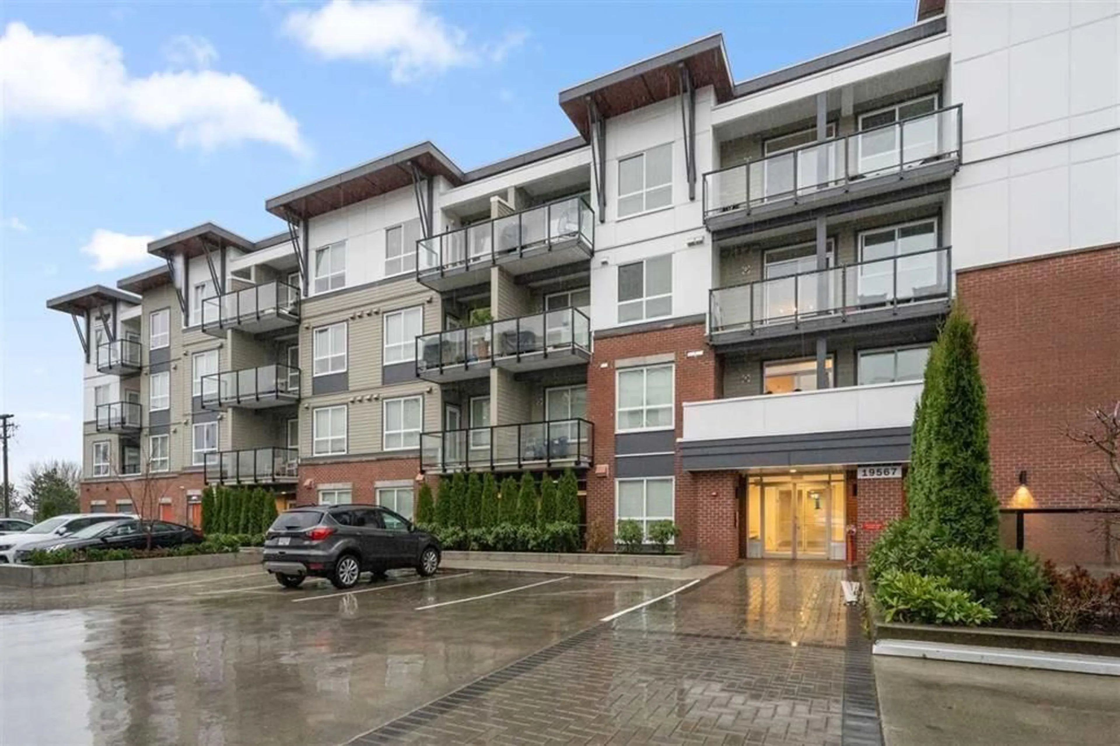 Patio, unknown for 414 - 19567 64, Surrey British Columbia V3S7H8