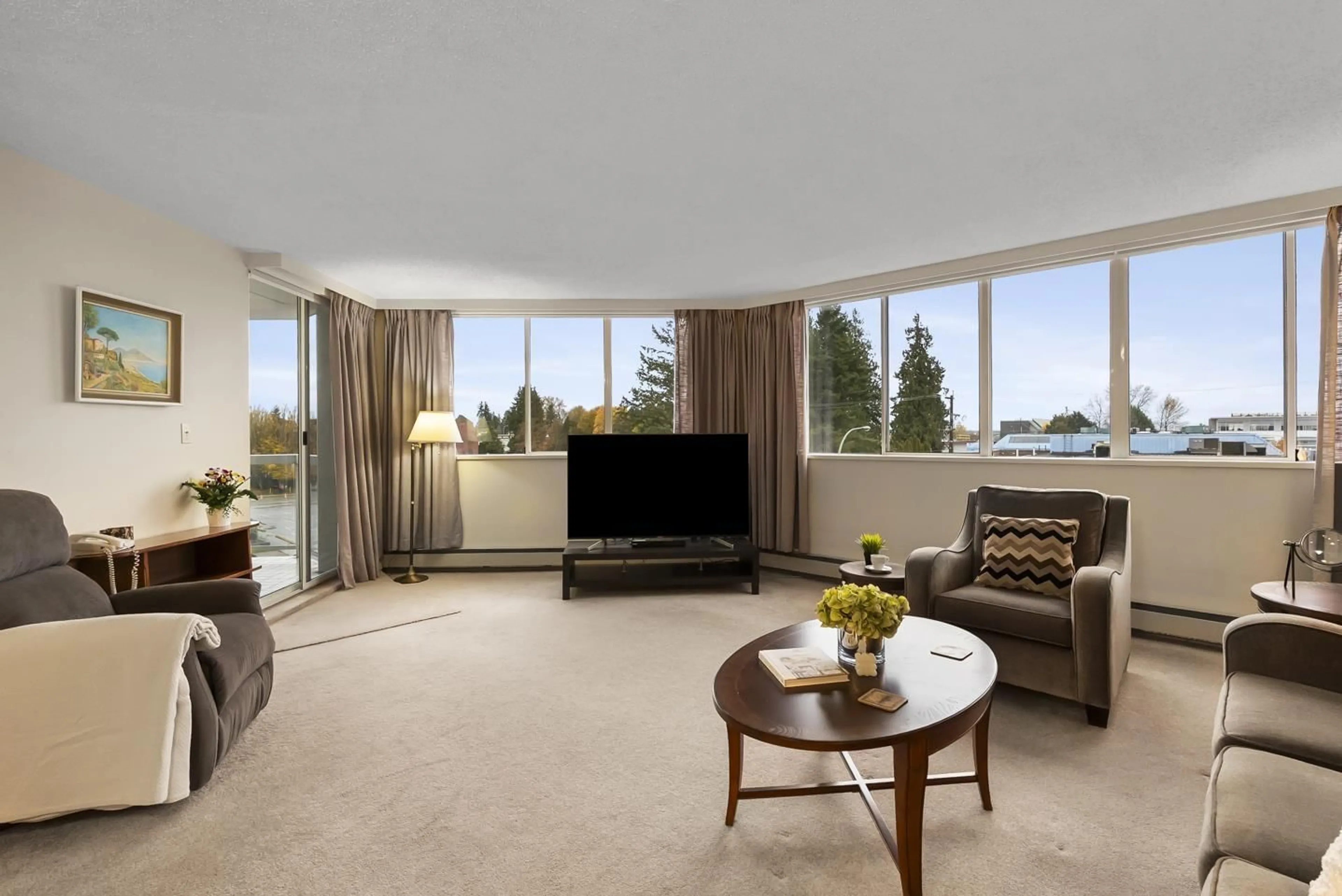 Living room with furniture, unknown for 308 - 11881 88, Delta British Columbia V4C8A2