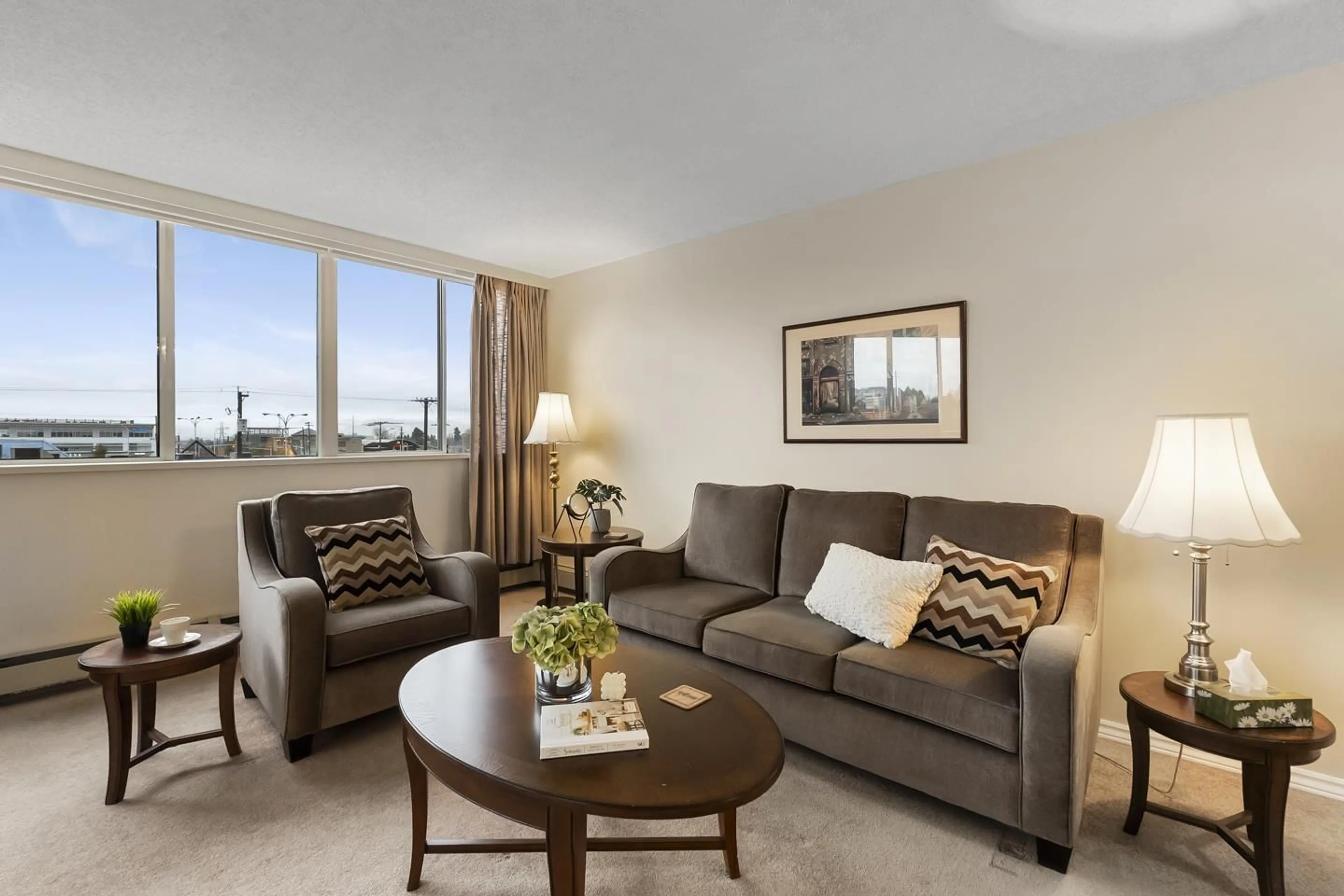 Living room with furniture, unknown for 308 - 11881 88, Delta British Columbia V4C8A2