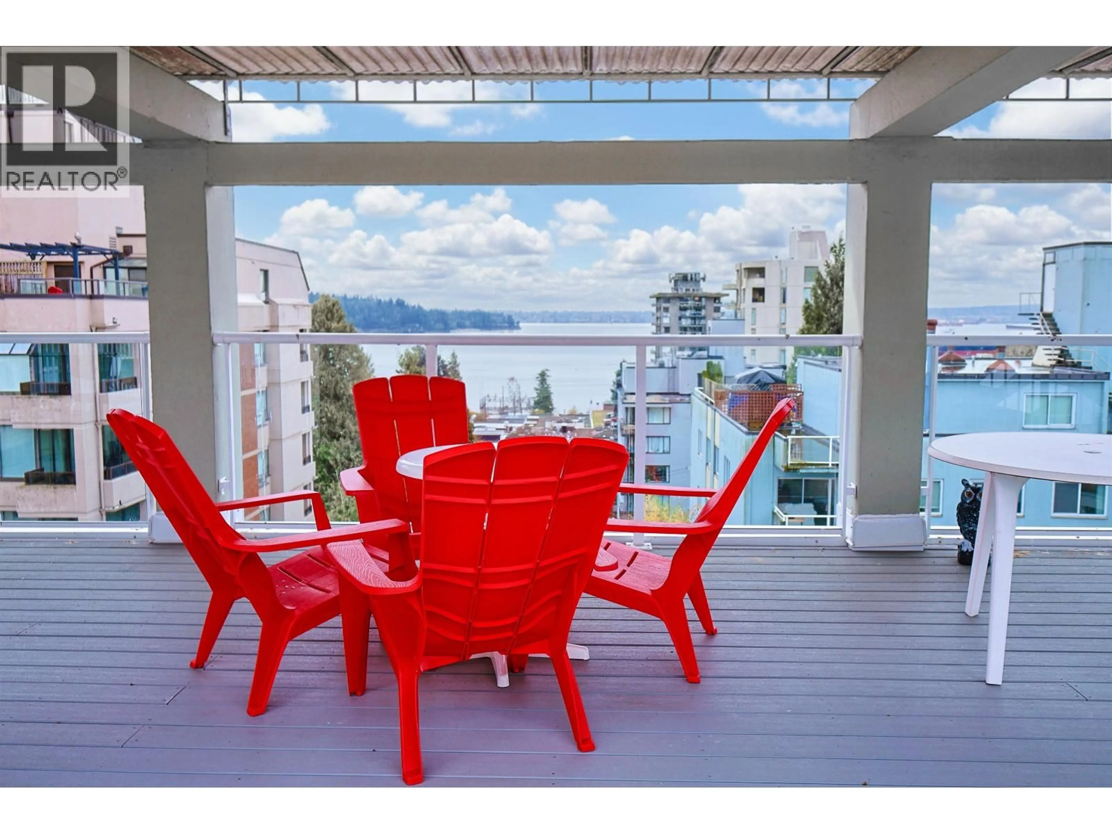 Patio, water/lake/river/ocean view for 502 - 1750 ESQUIMALT AVENUE, West Vancouver British Columbia V7V1R8