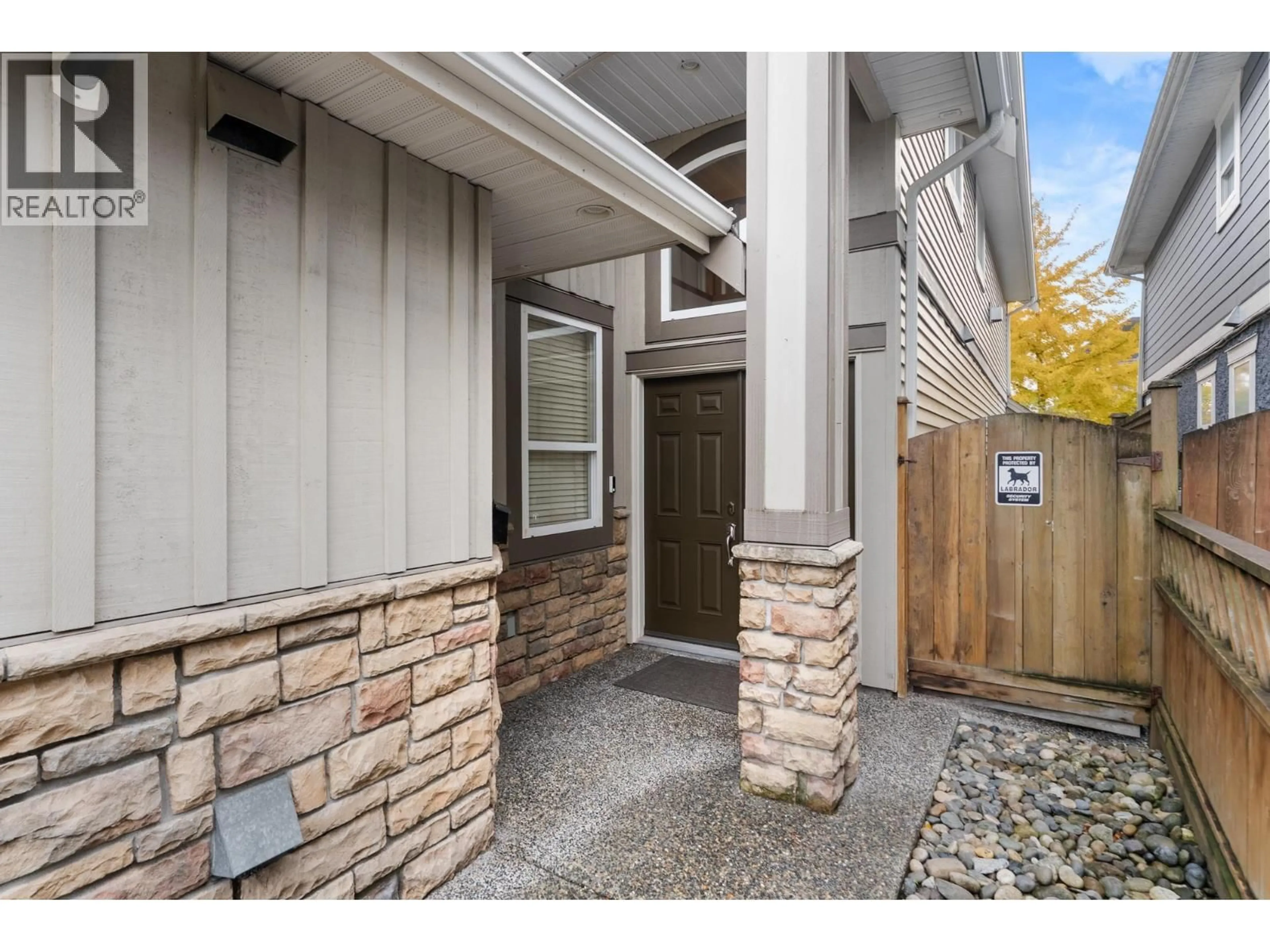 Indoor entryway for 3880 GARRY STREET, Richmond British Columbia V7E2T8