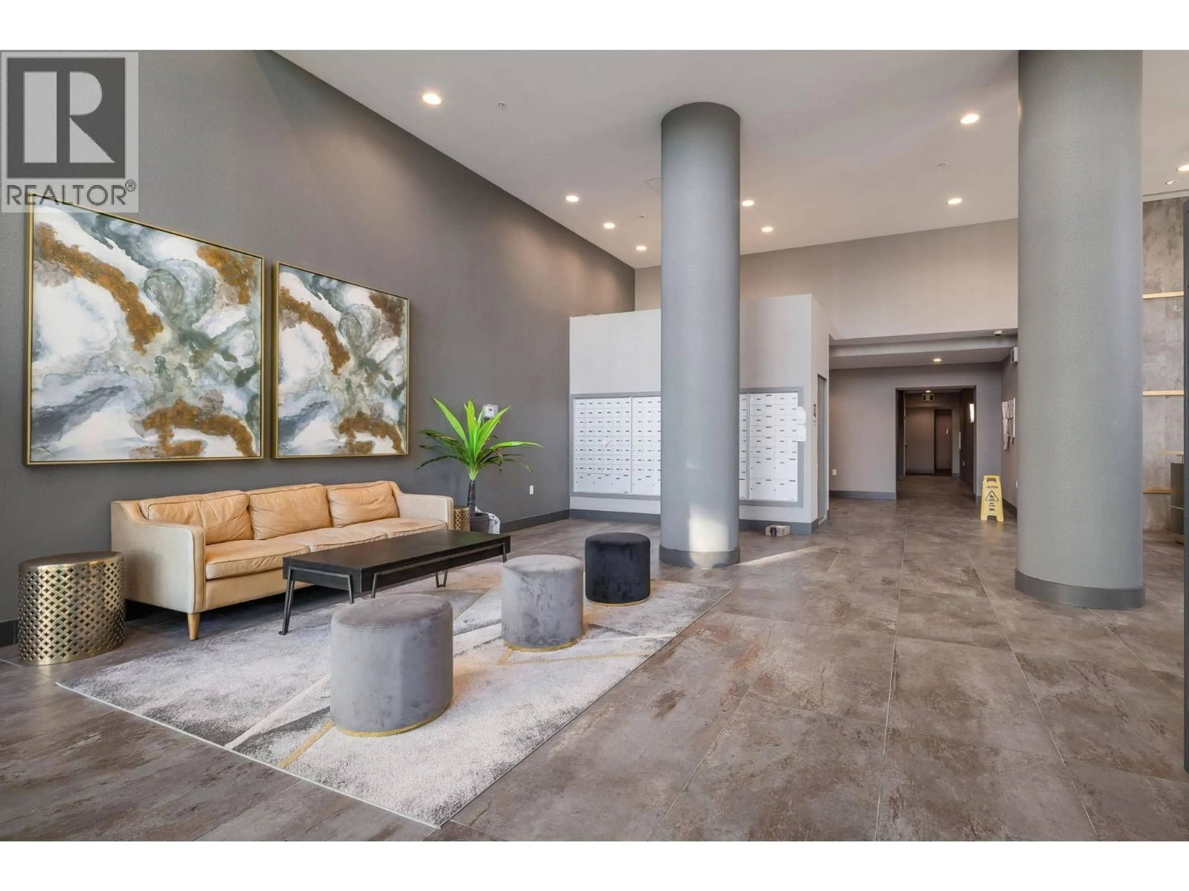 Lobby for 1506 - 1708 ONTARIO STREET, Vancouver British Columbia V5T0J7