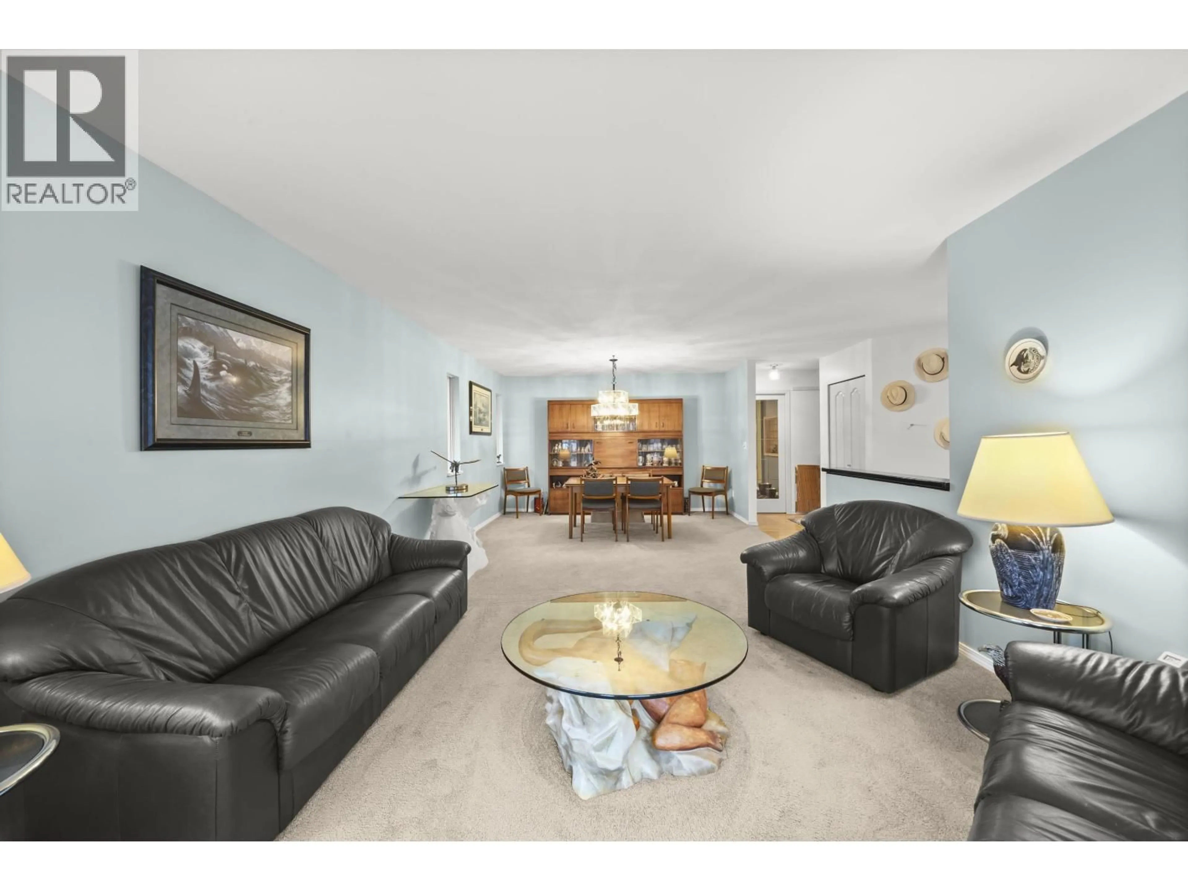 Living room with furniture, unknown for 19607 SOMERSET DRIVE, Pitt Meadows British Columbia V3Y2L4