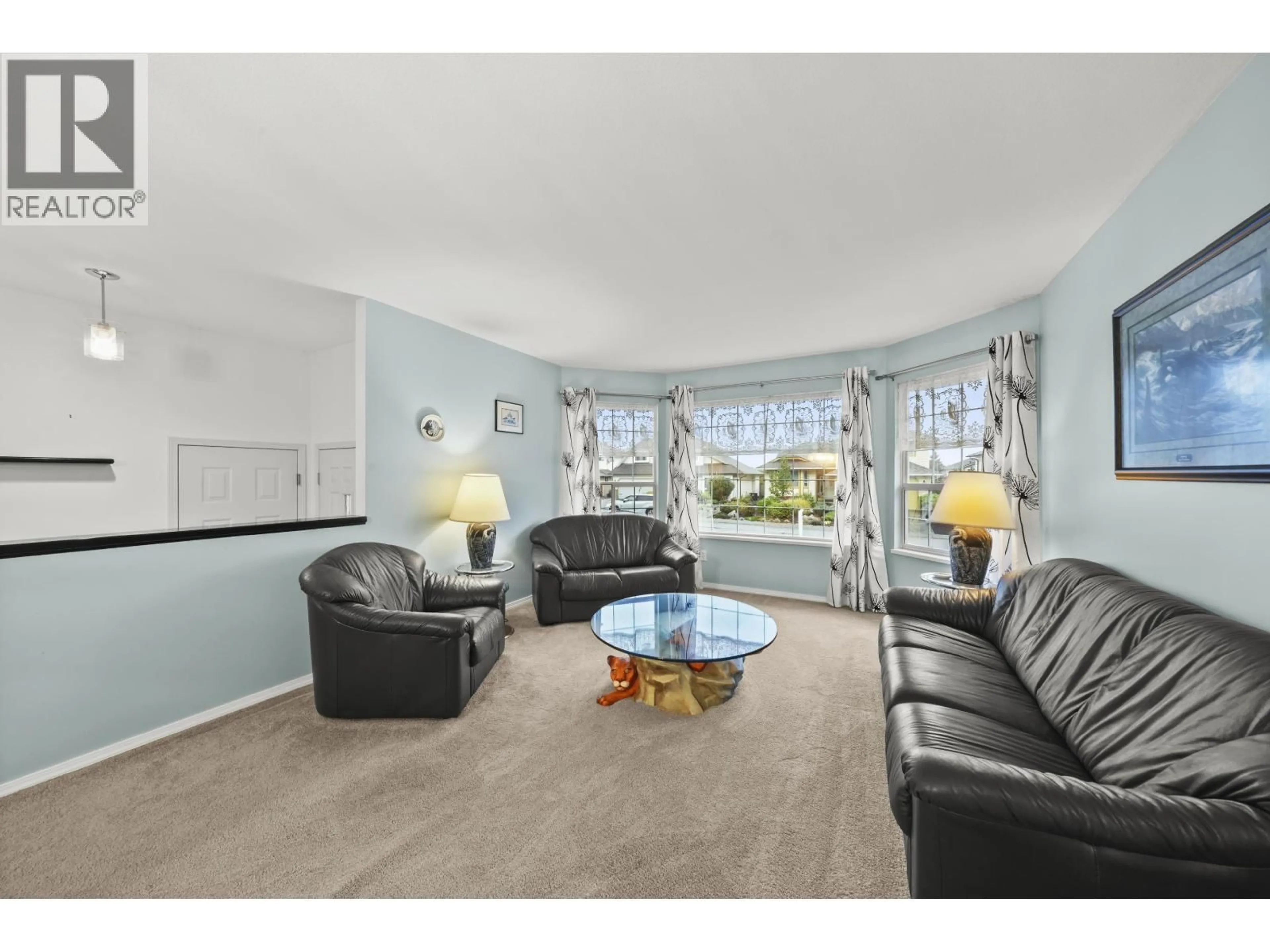 Living room with furniture, unknown for 19607 SOMERSET DRIVE, Pitt Meadows British Columbia V3Y2L4