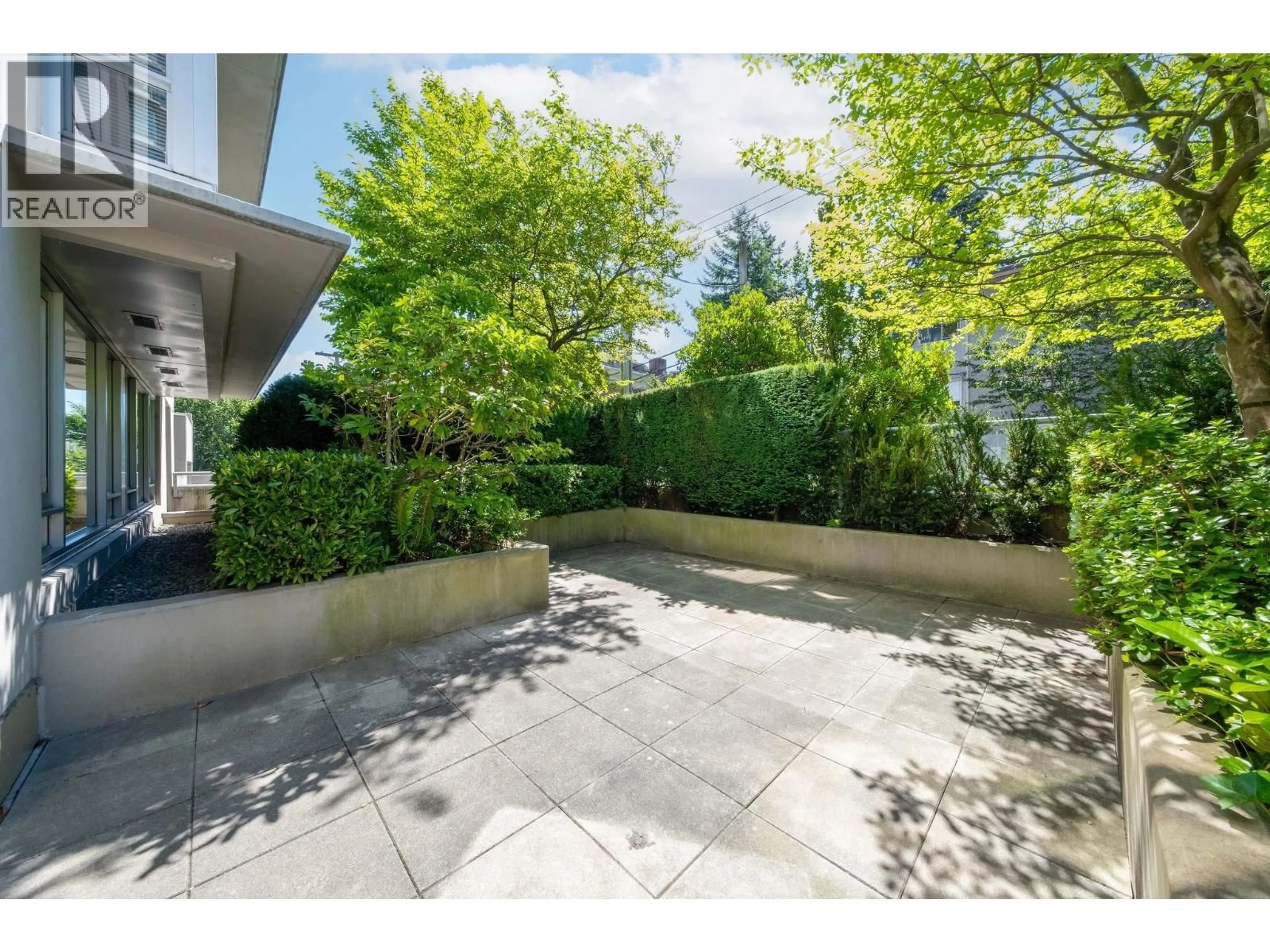 Patio, street for 302 - 1030 BROADWAY STREET, Vancouver British Columbia V6B4J5