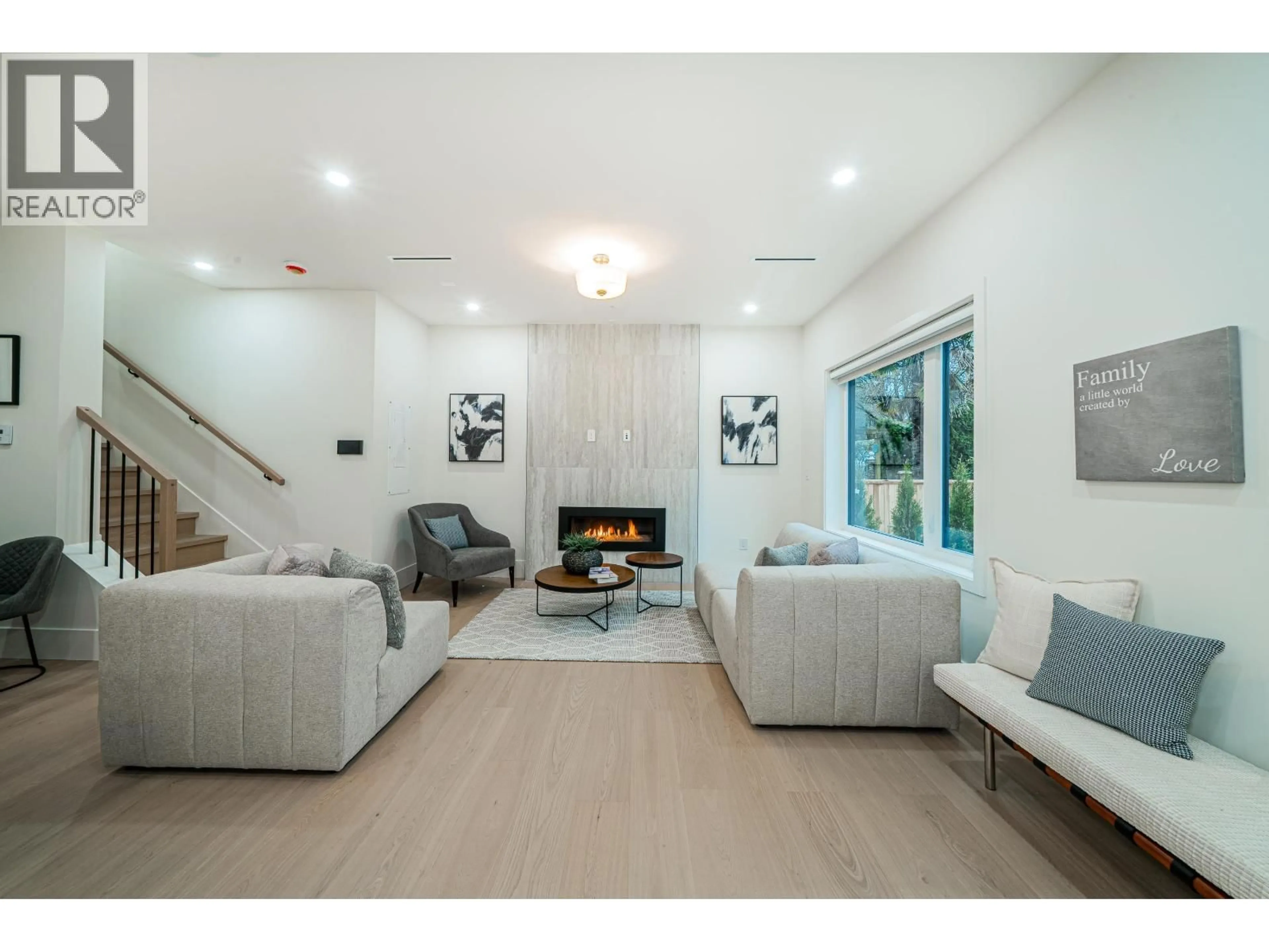 Living room with furniture, unknown for 3460 WELWYN STREET, Vancouver British Columbia V5N3Y7