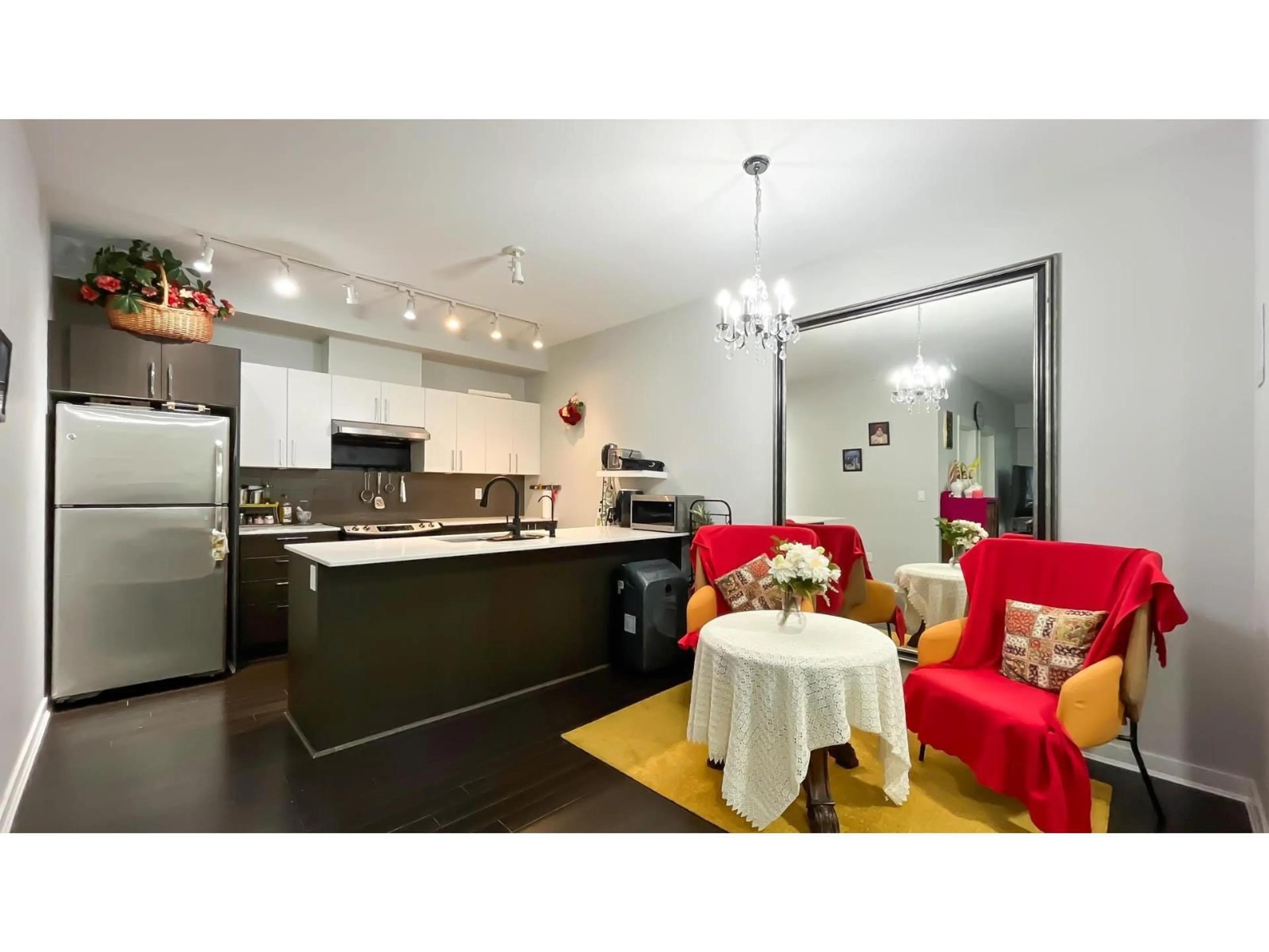 Open concept kitchen, unknown for 502 - 8695 160, Surrey British Columbia V4N6L6