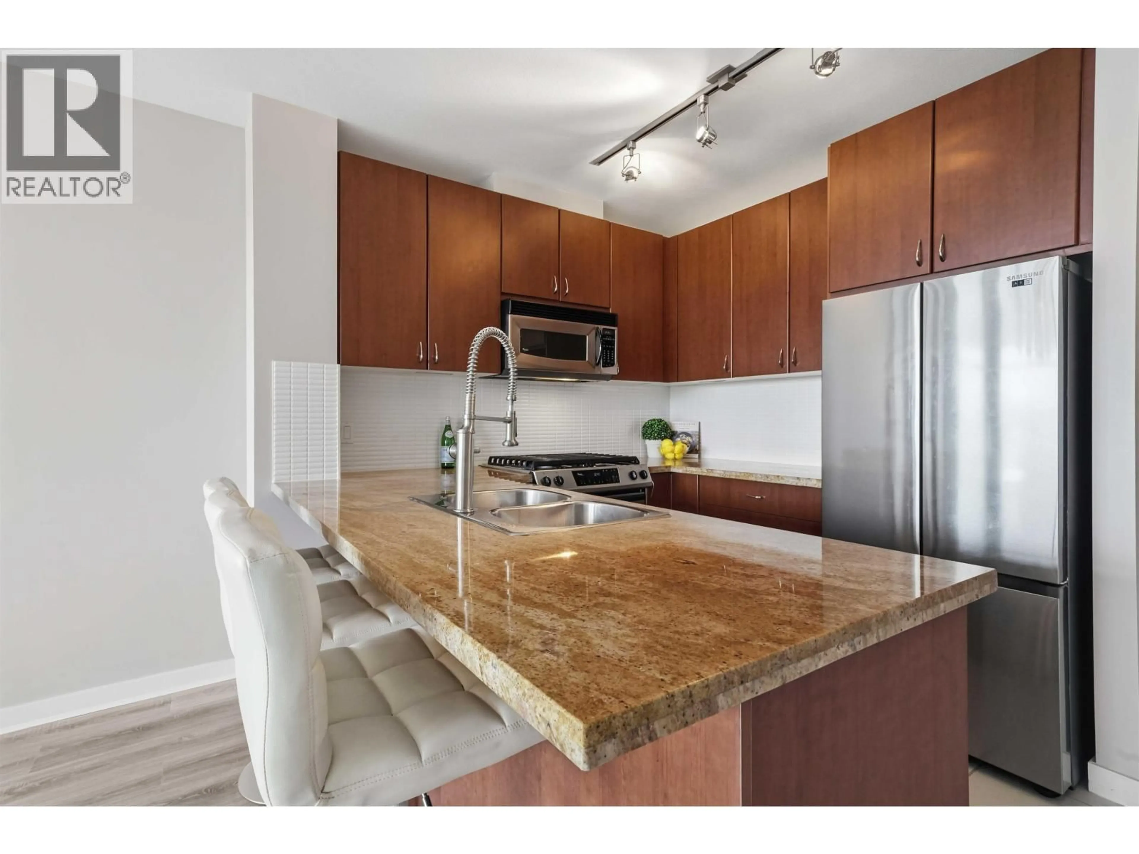 Unknown for 1107 - 9266 UNIVERSITY CRESCENT, Burnaby British Columbia V5A4Z1