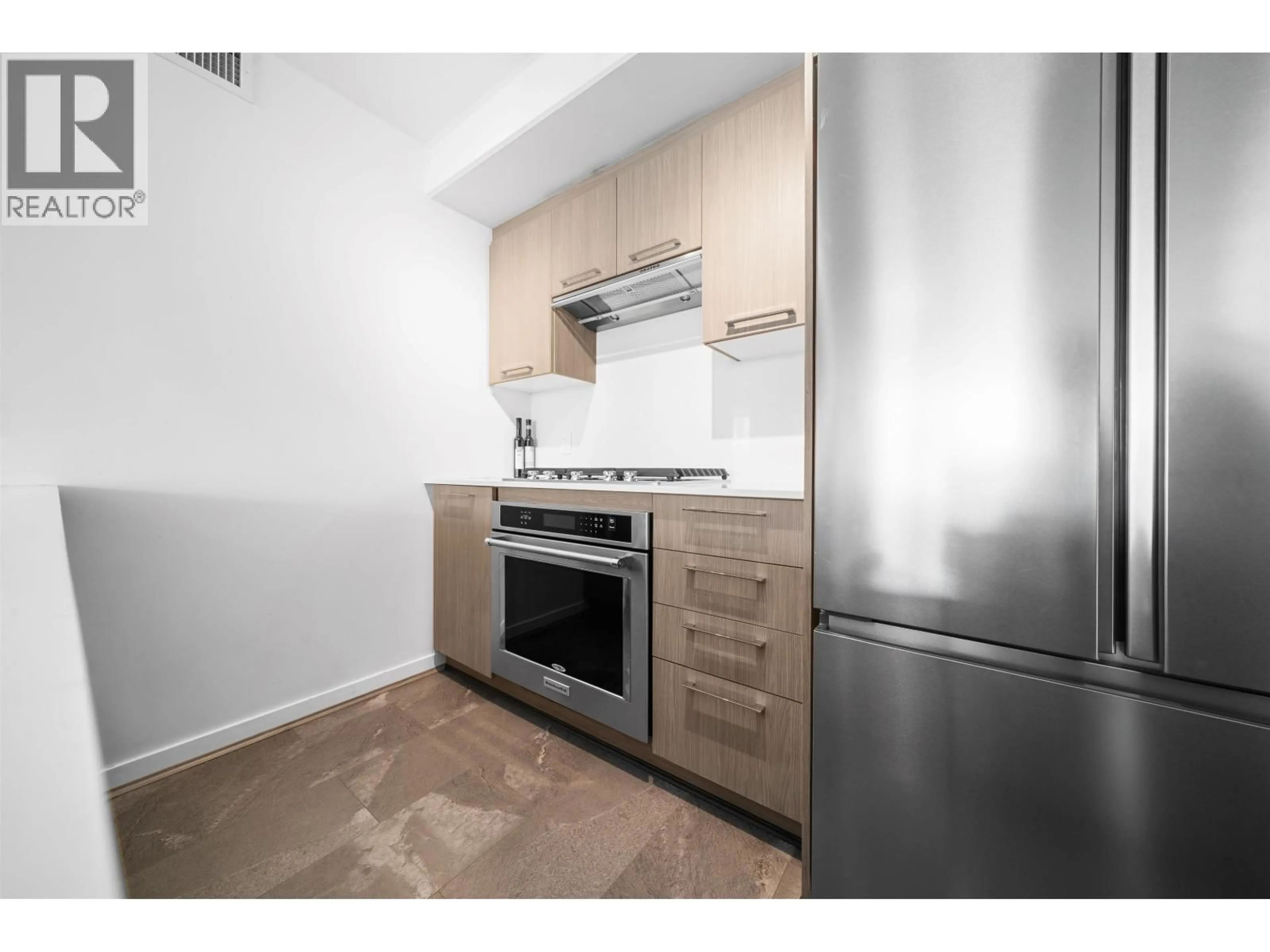 Standard kitchen, wood/laminate floor for 310 - 7688 ALDERBRIDGE WAY, Richmond British Columbia V6X0P7