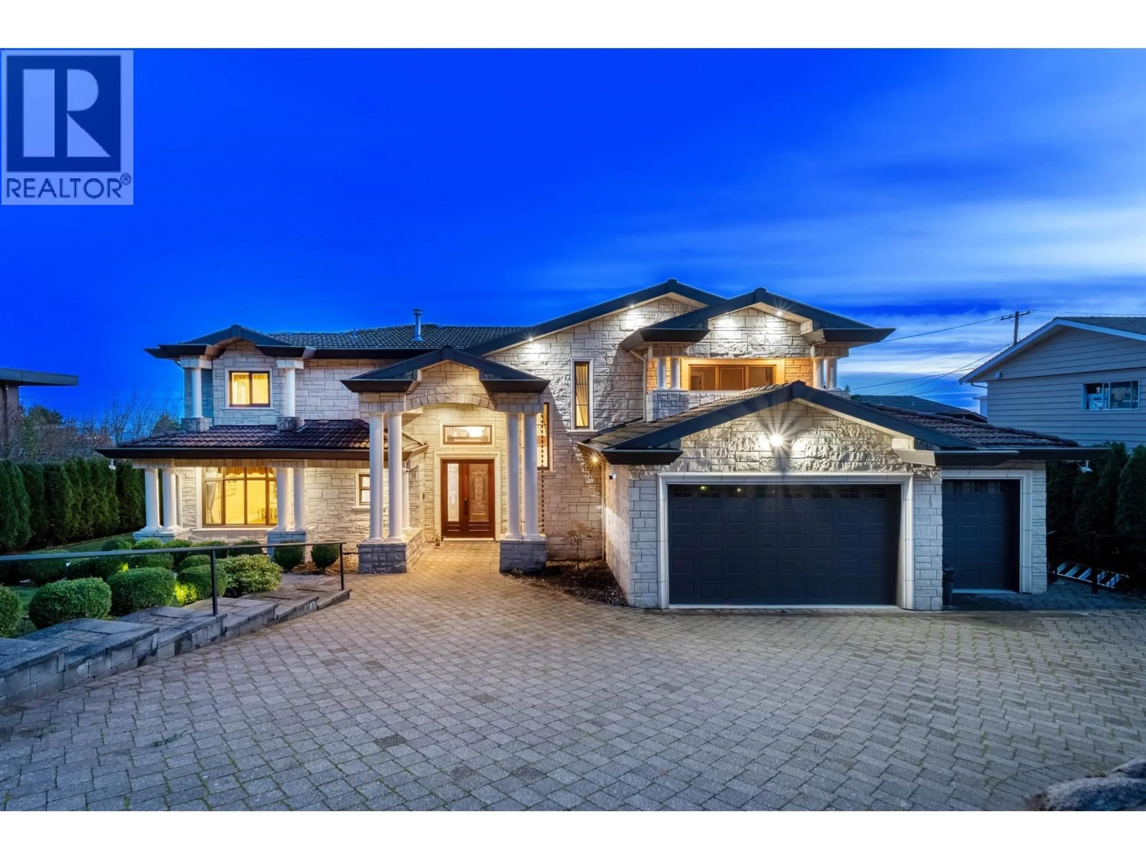 Home with brick exterior material, street for 1118 CRESTLINE ROAD, West Vancouver British Columbia V7S2E4