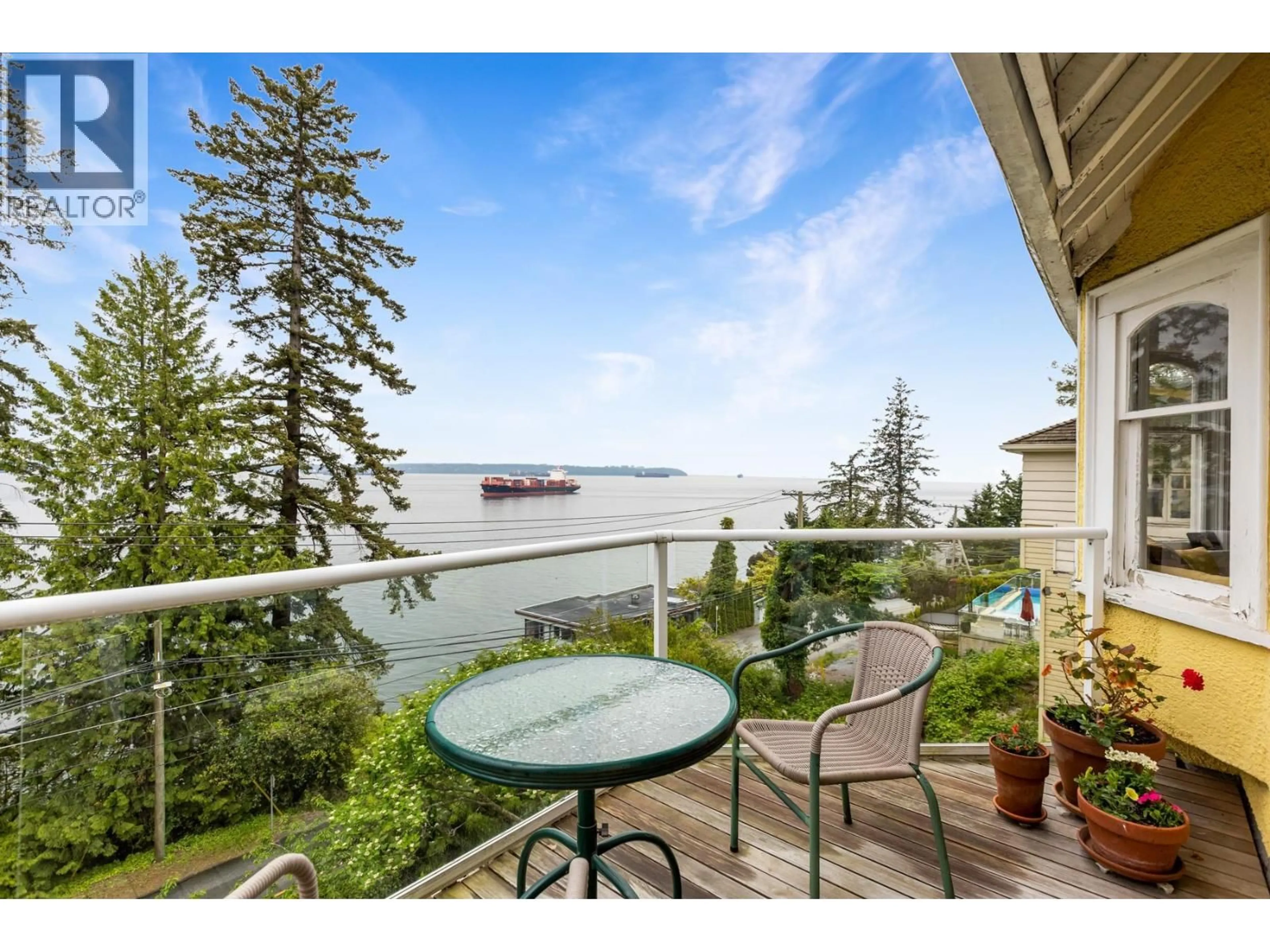 Balcony in the apartment, water/lake/river/ocean view for 3615 SUNSET LANE, West Vancouver British Columbia V7V1N3
