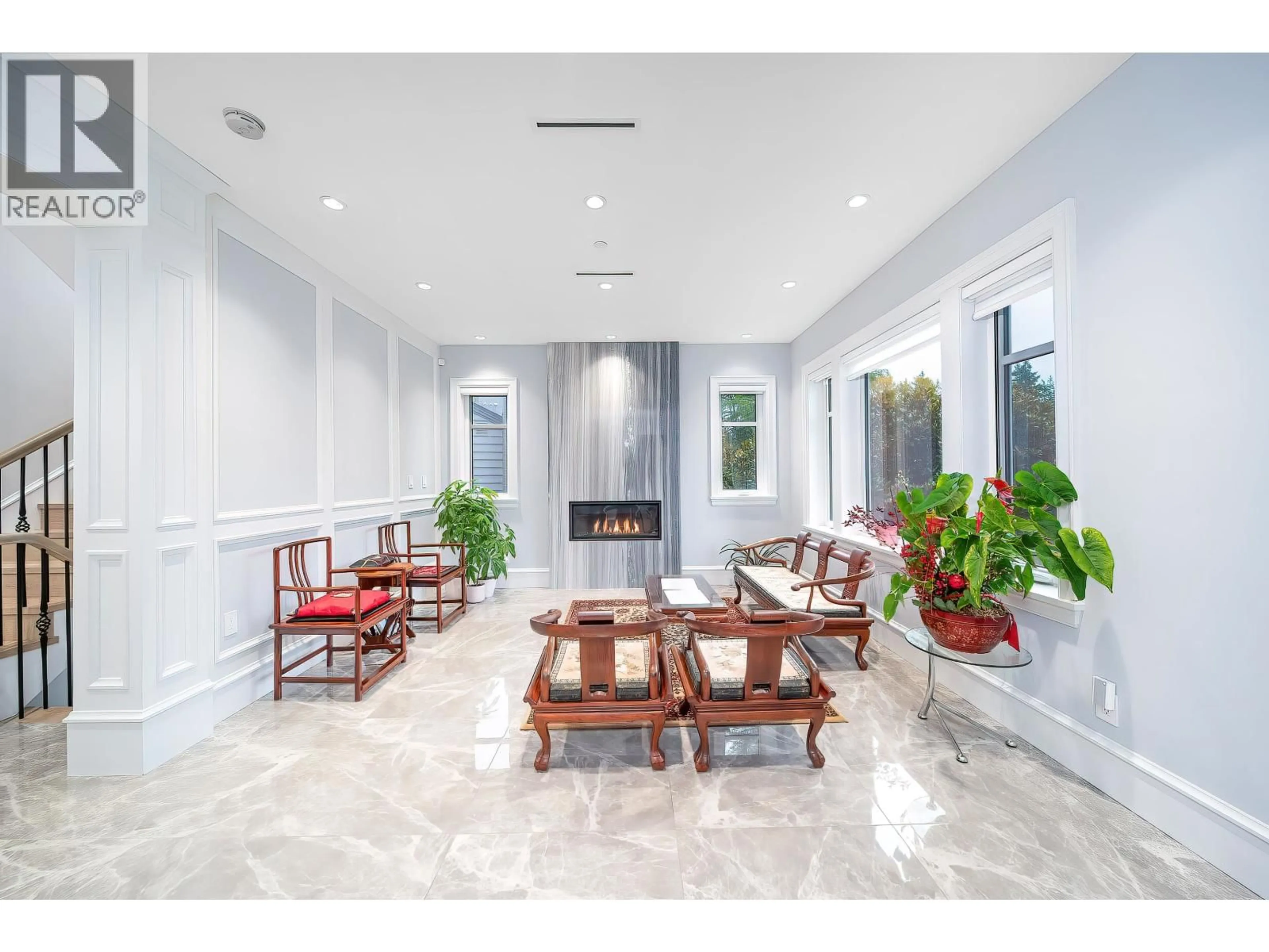 Lobby for 4085 41ST AVENUE, Vancouver British Columbia V6N3G3