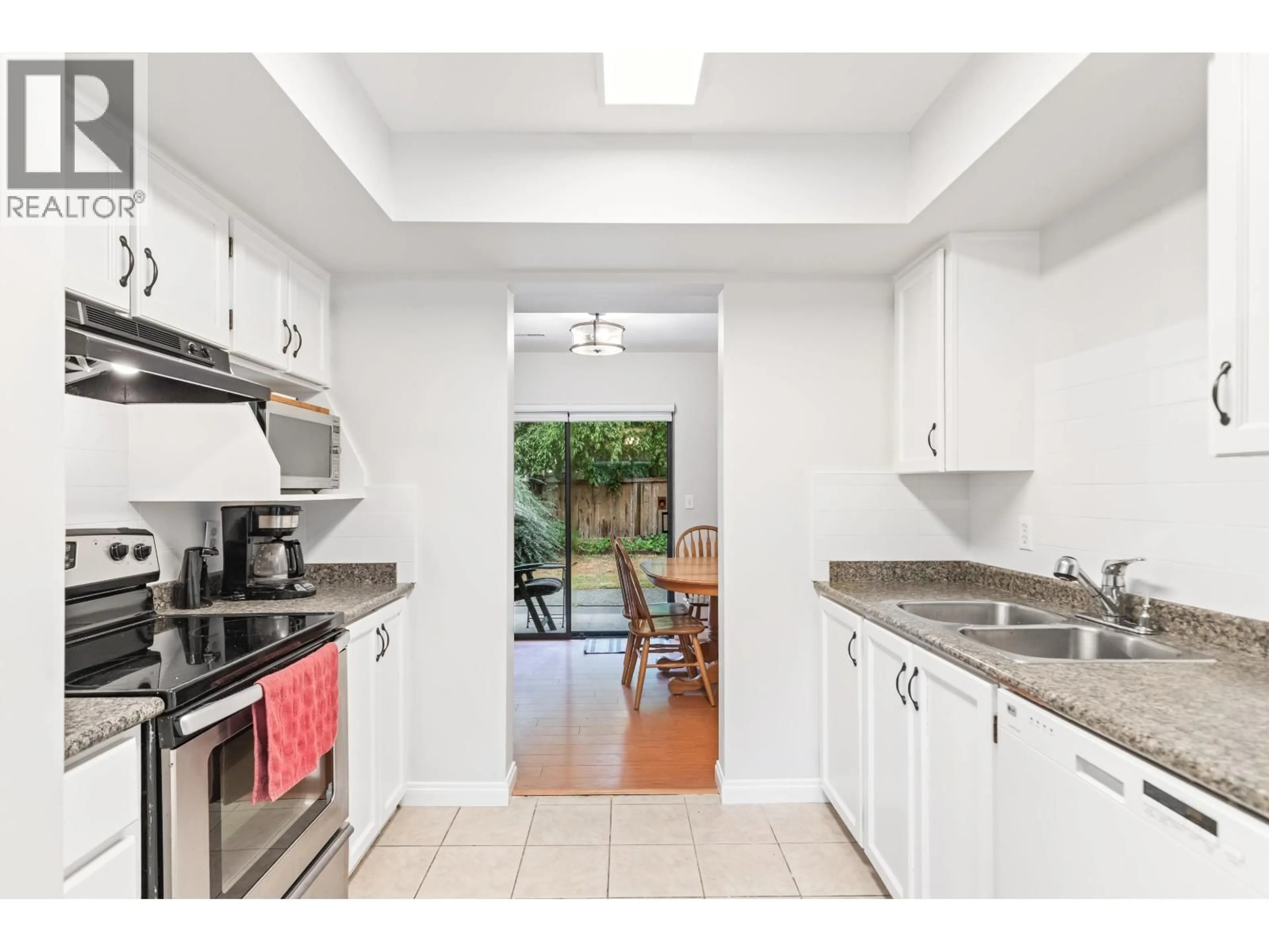 Unknown for 12 - 20681 THORNE AVENUE, Maple Ridge British Columbia V2X8G2