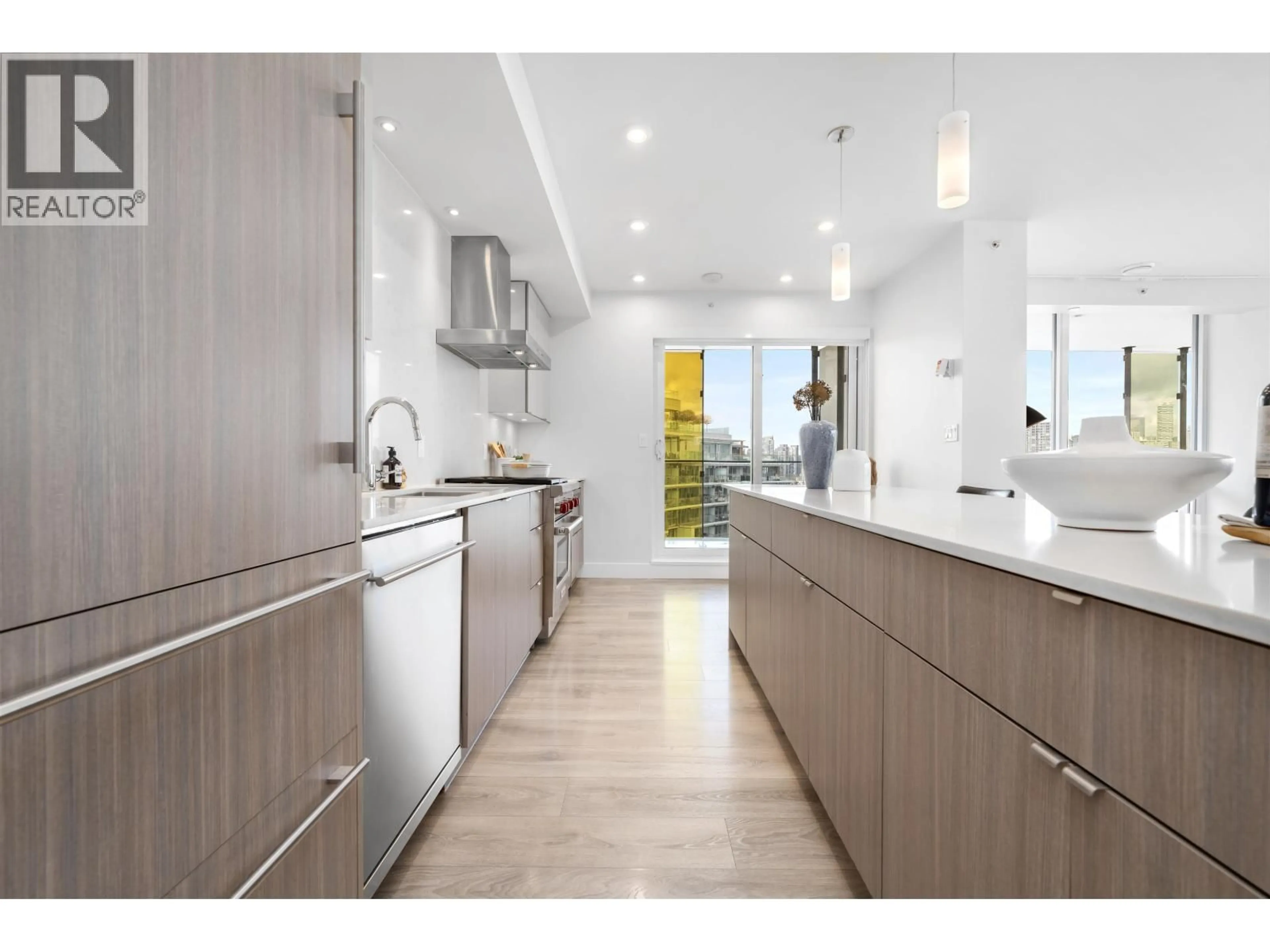 Open concept kitchen, unknown for 1801 - 1788 COLUMBIA STREET, Vancouver British Columbia V5Y0L7