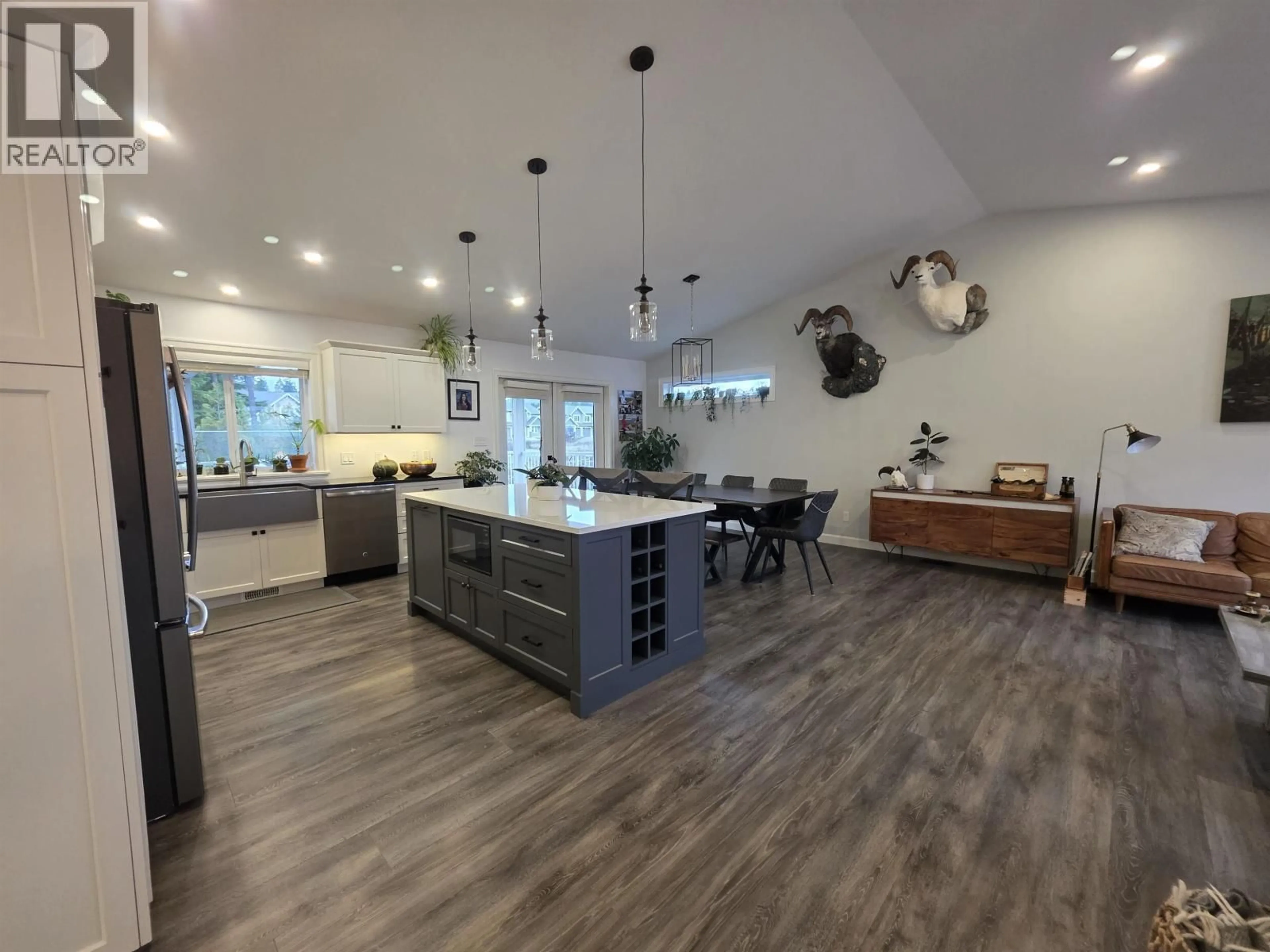Open concept kitchen, unknown for 5110 JOLLIFFE AVENUE, Terrace British Columbia V8G5P1