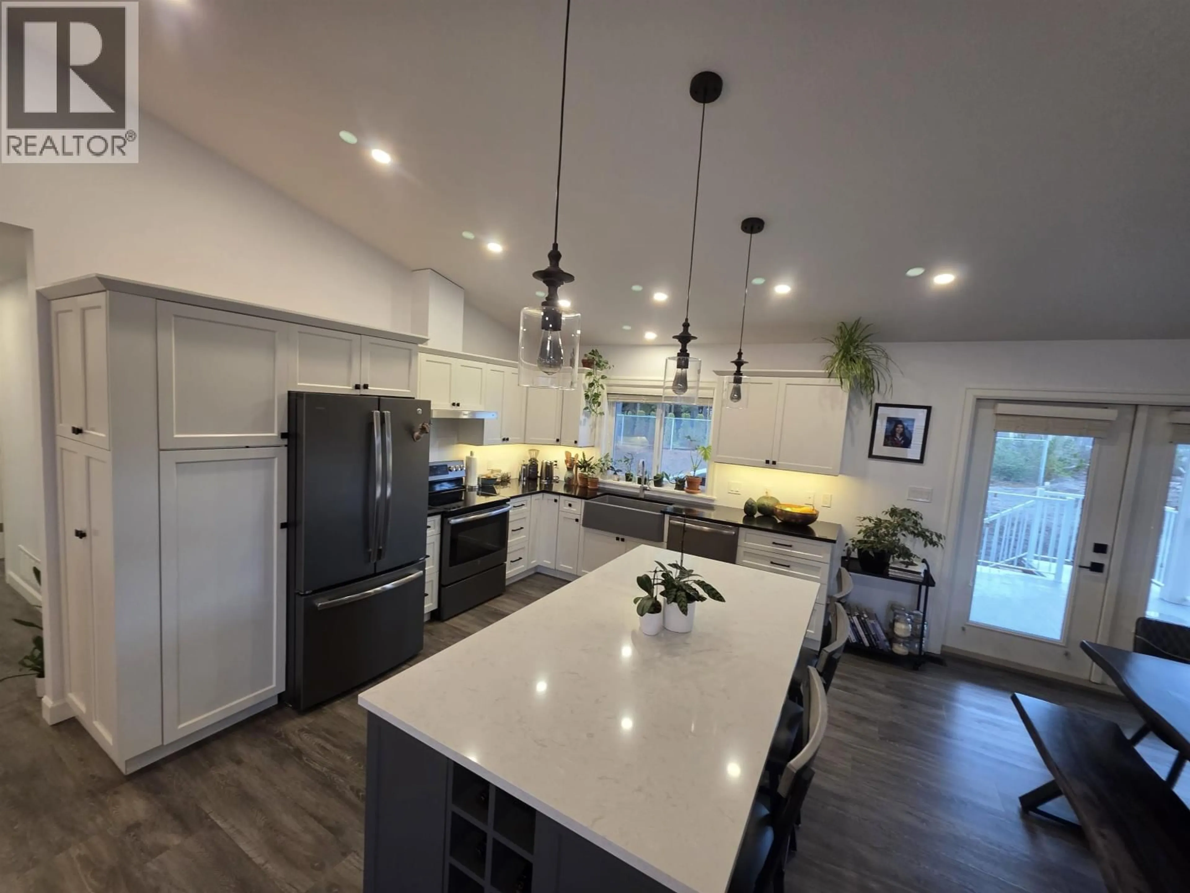 Open concept kitchen, unknown for 5110 JOLLIFFE AVENUE, Terrace British Columbia V8G5P1