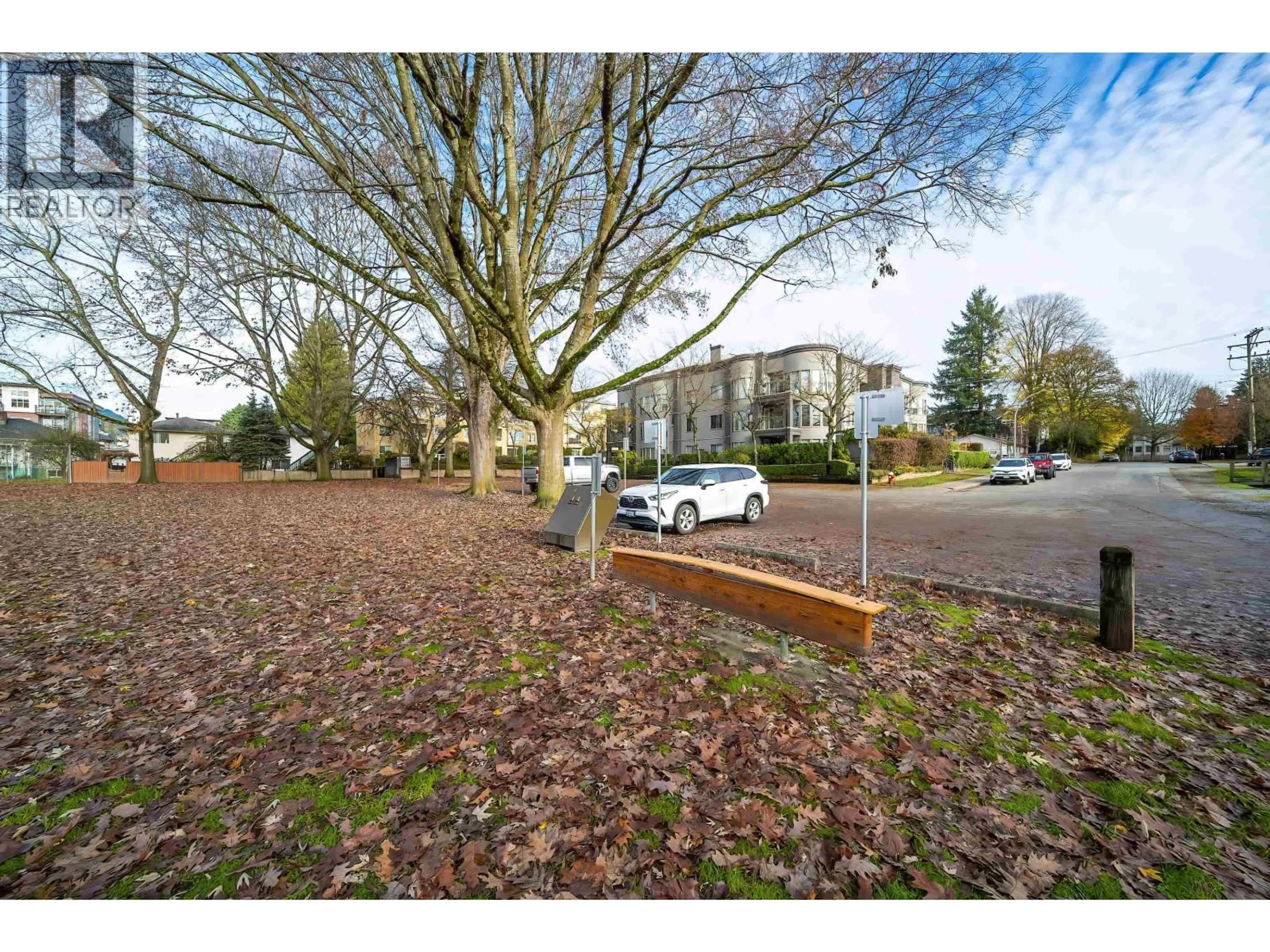 A pic from outside/outdoor area/front of a property/back of a property/a pic from drone, unknown for 201 - 2345 CENTRAL AVENUE, Port Coquitlam British Columbia V3C1V9