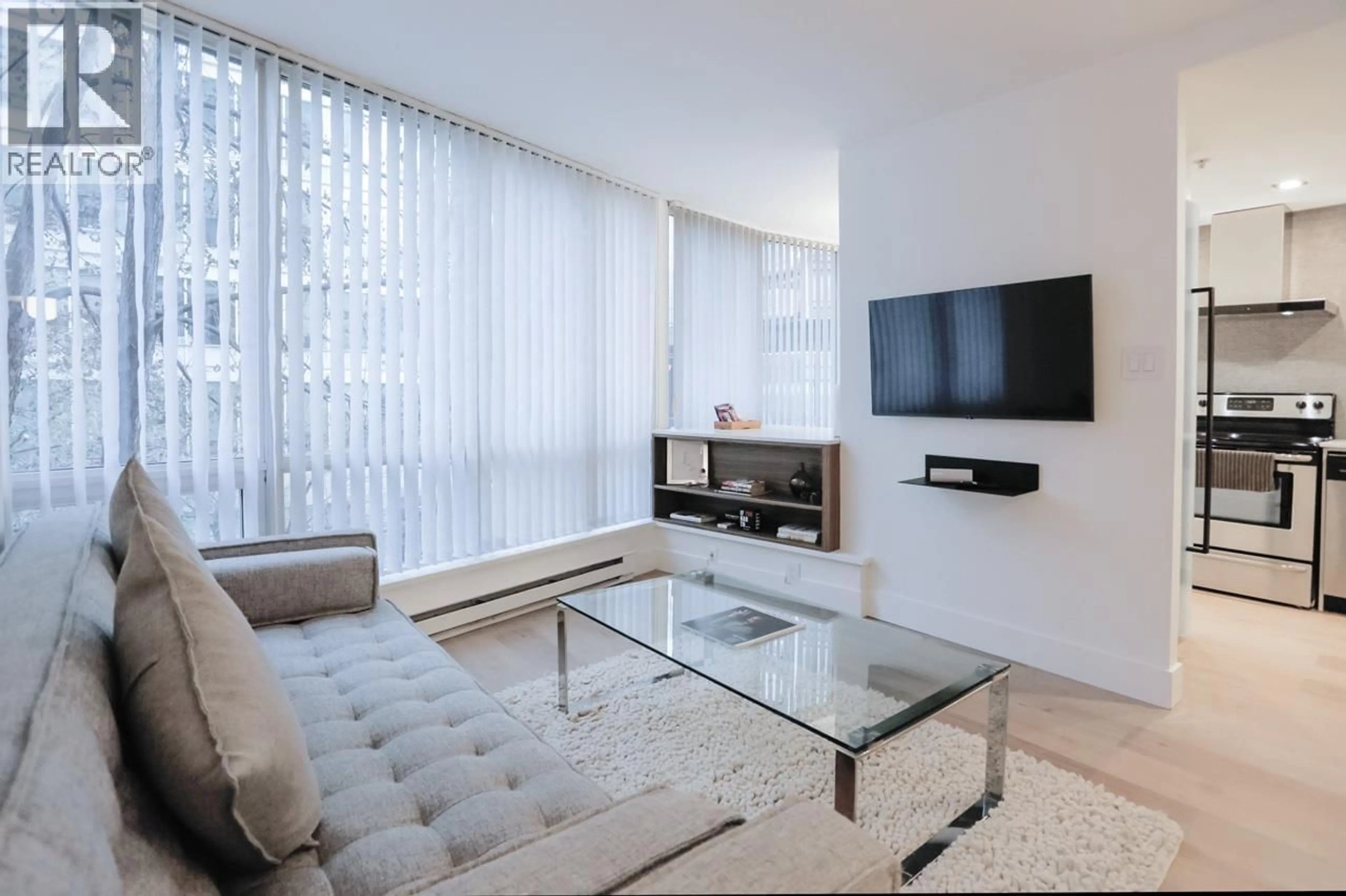 Living room with furniture, unknown for 608 - 1166 MELVILLE STREET, Vancouver British Columbia V6E4P5