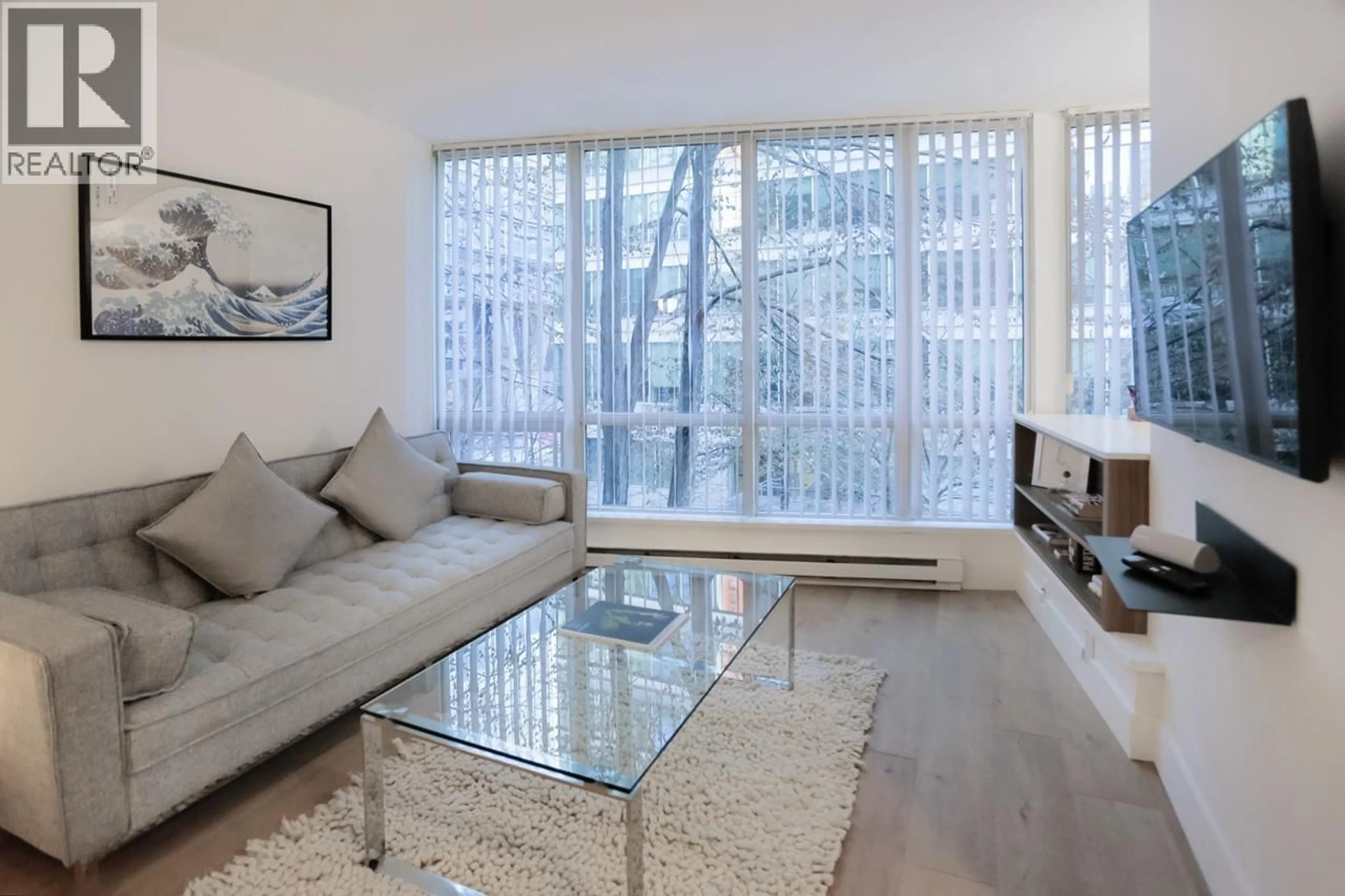 Living room with furniture, unknown for 608 - 1166 MELVILLE STREET, Vancouver British Columbia V6E4P5