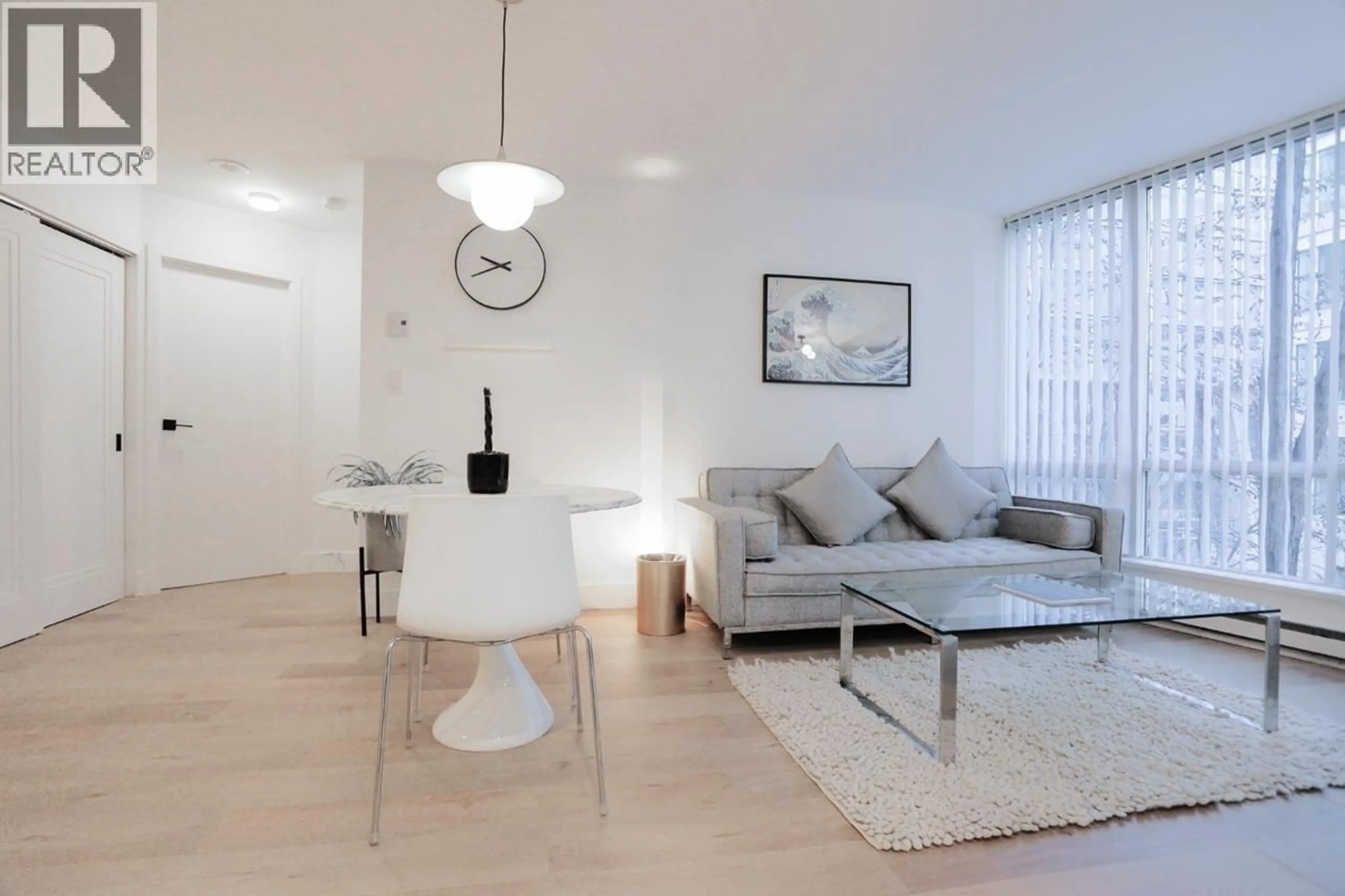 Living room with furniture, unknown for 608 - 1166 MELVILLE STREET, Vancouver British Columbia V6E4P5