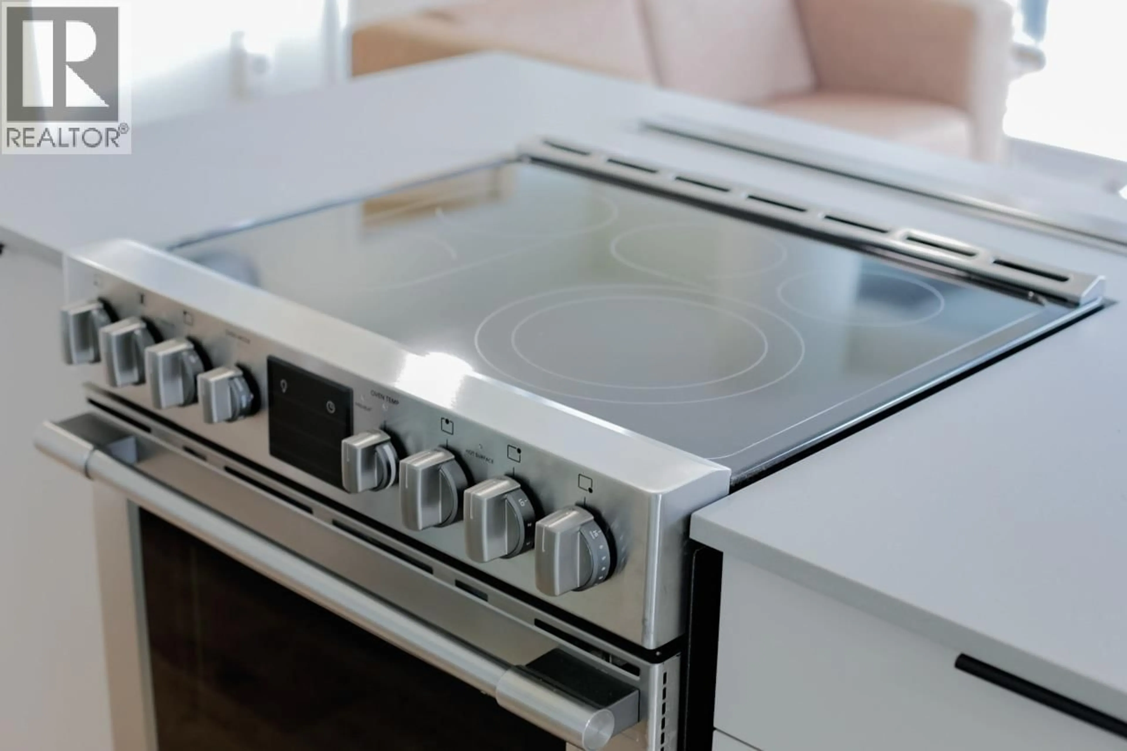 Standard kitchen, unknown for 1701 - 1723 ALBERNI STREET, Vancouver British Columbia V6G3G9