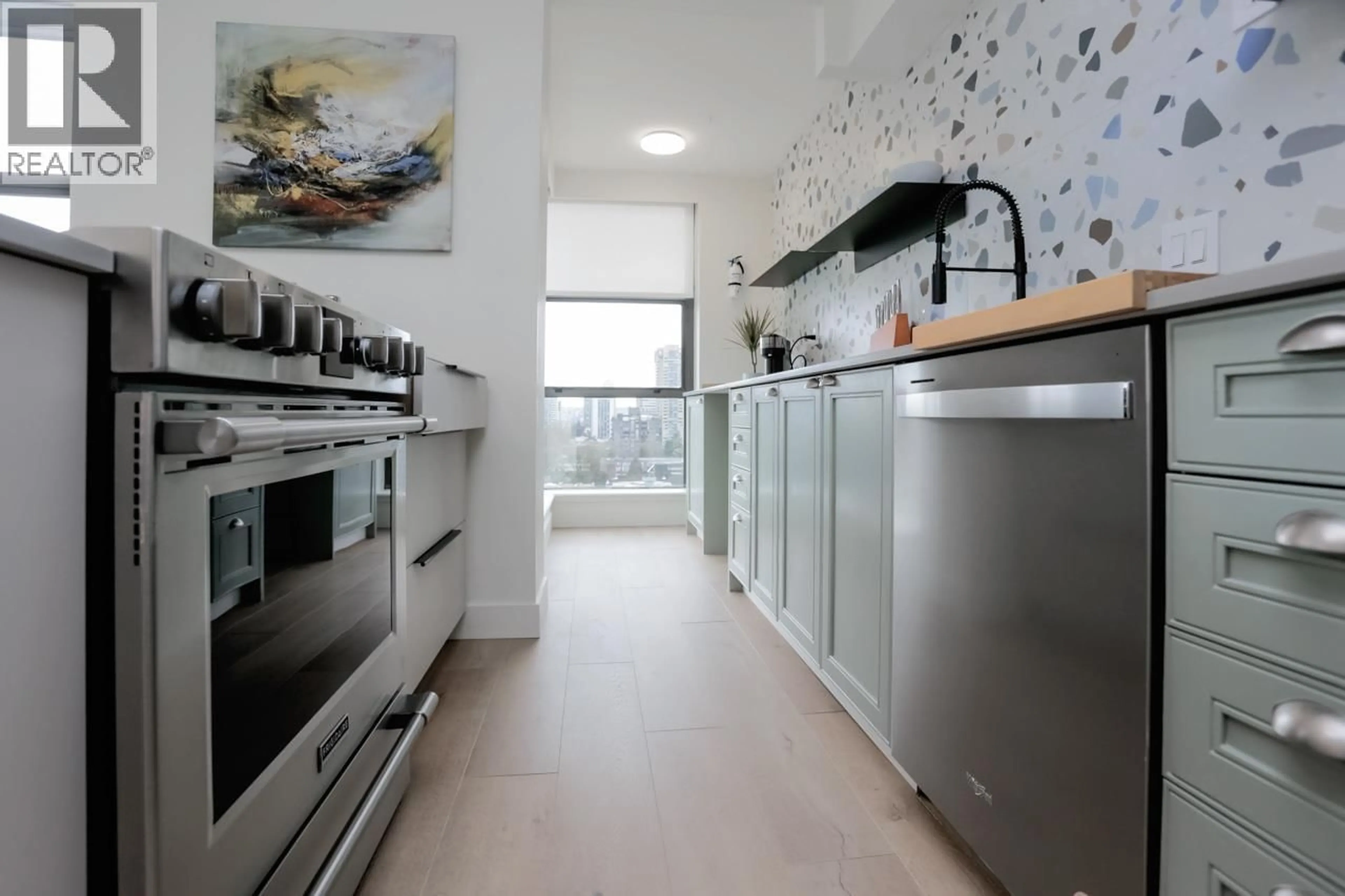 Unknown for 1701 - 1723 ALBERNI STREET, Vancouver British Columbia V6G3G9