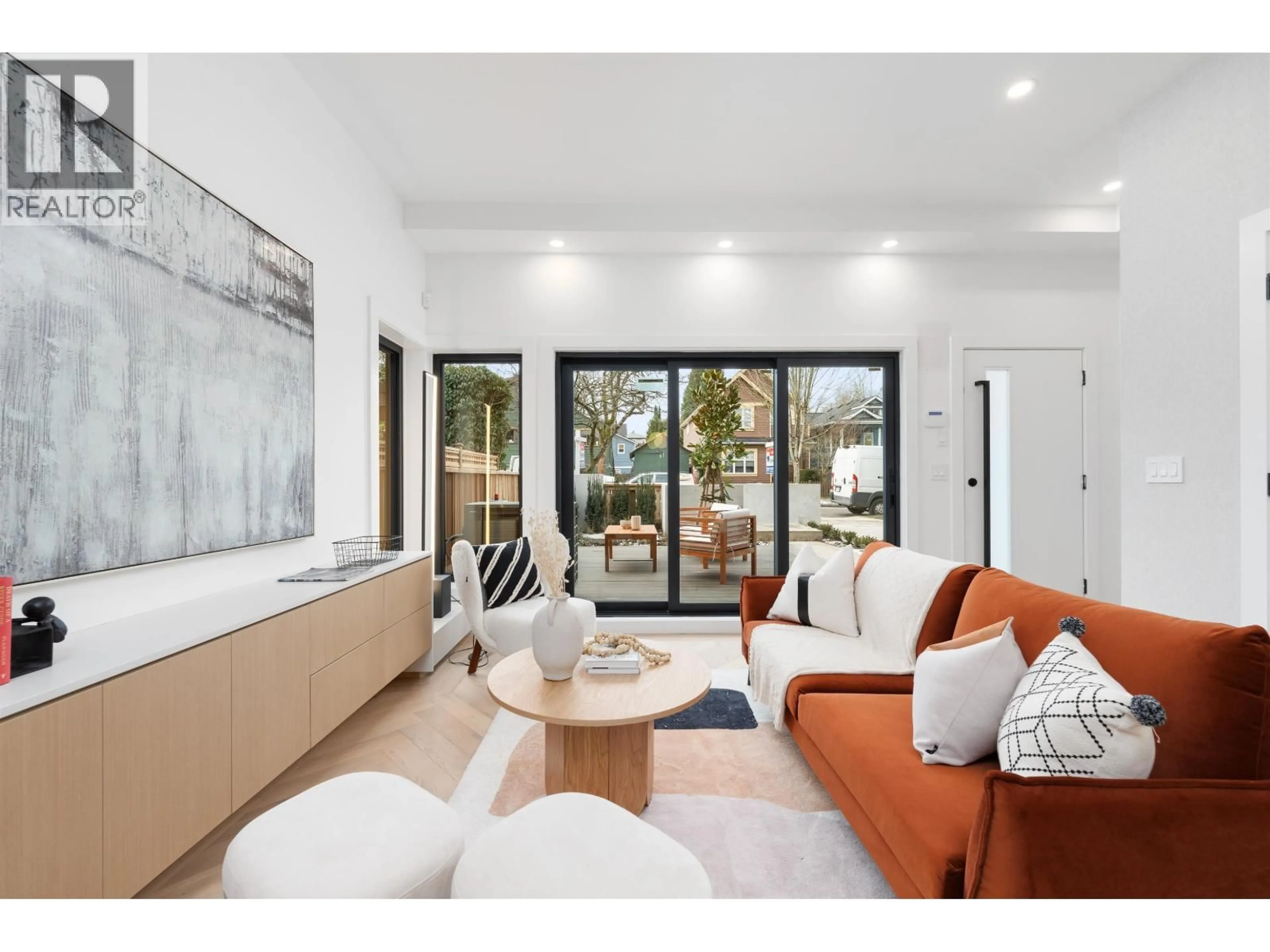 Living room with furniture, unknown for 1 - 3118 WINDSOR STREET, Vancouver British Columbia V5T4B1