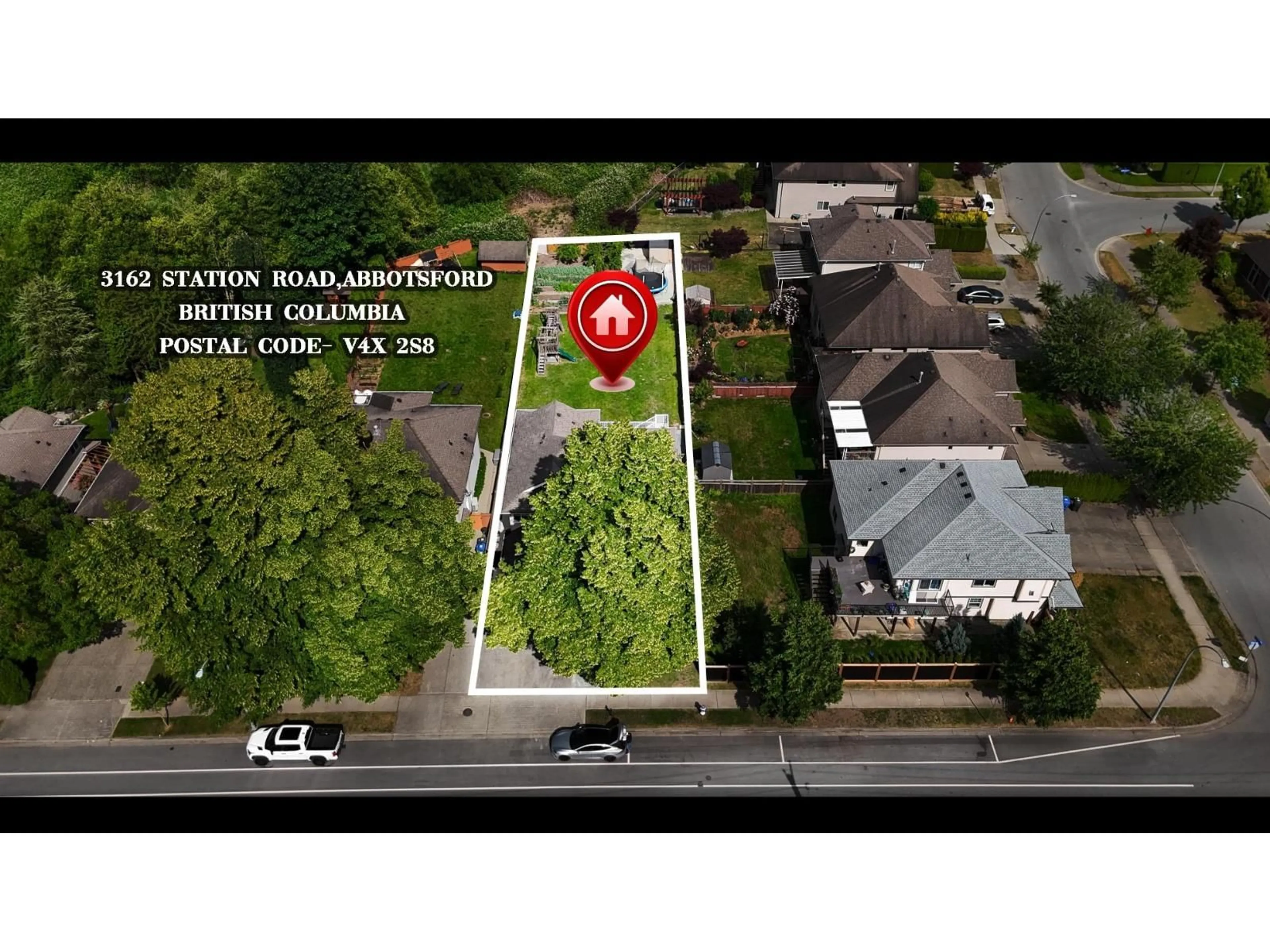 A pic from outside/outdoor area/front of a property/back of a property/a pic from drone, street for 3162 STATION, Abbotsford British Columbia V4X2S8