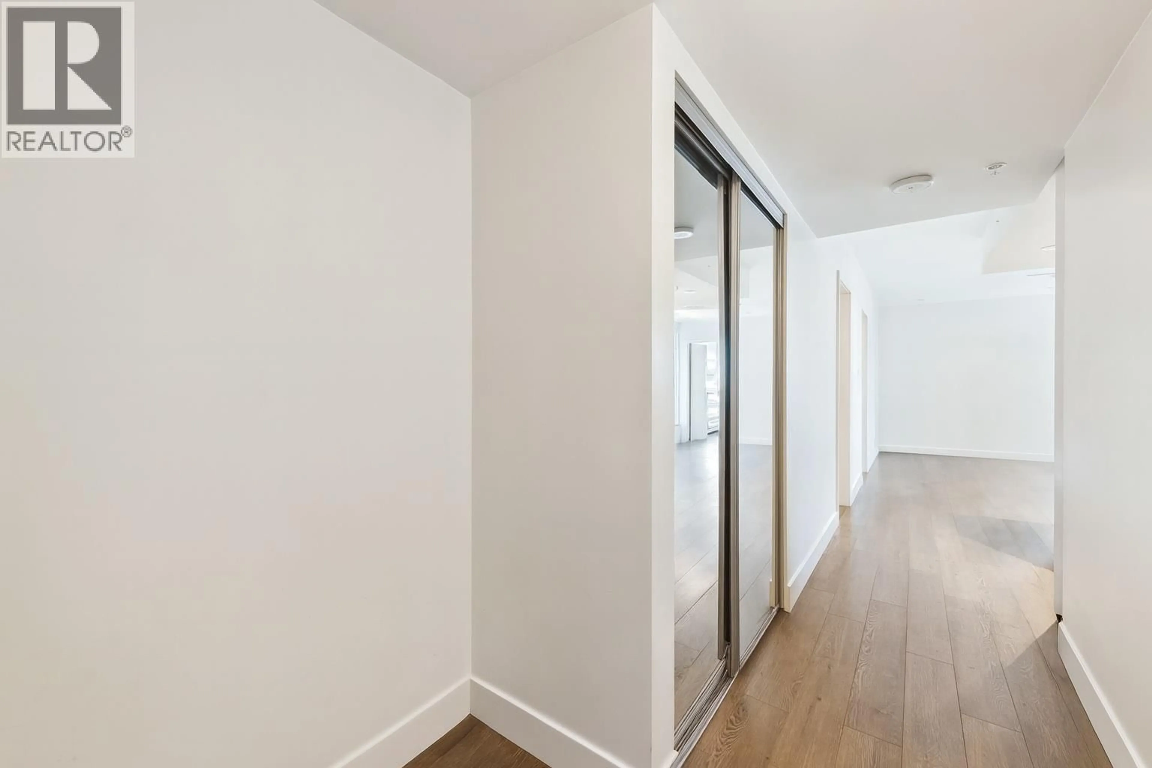 A pic of a room for 621 - 1783 MANITOBA STREET, Vancouver British Columbia V5Y0K1