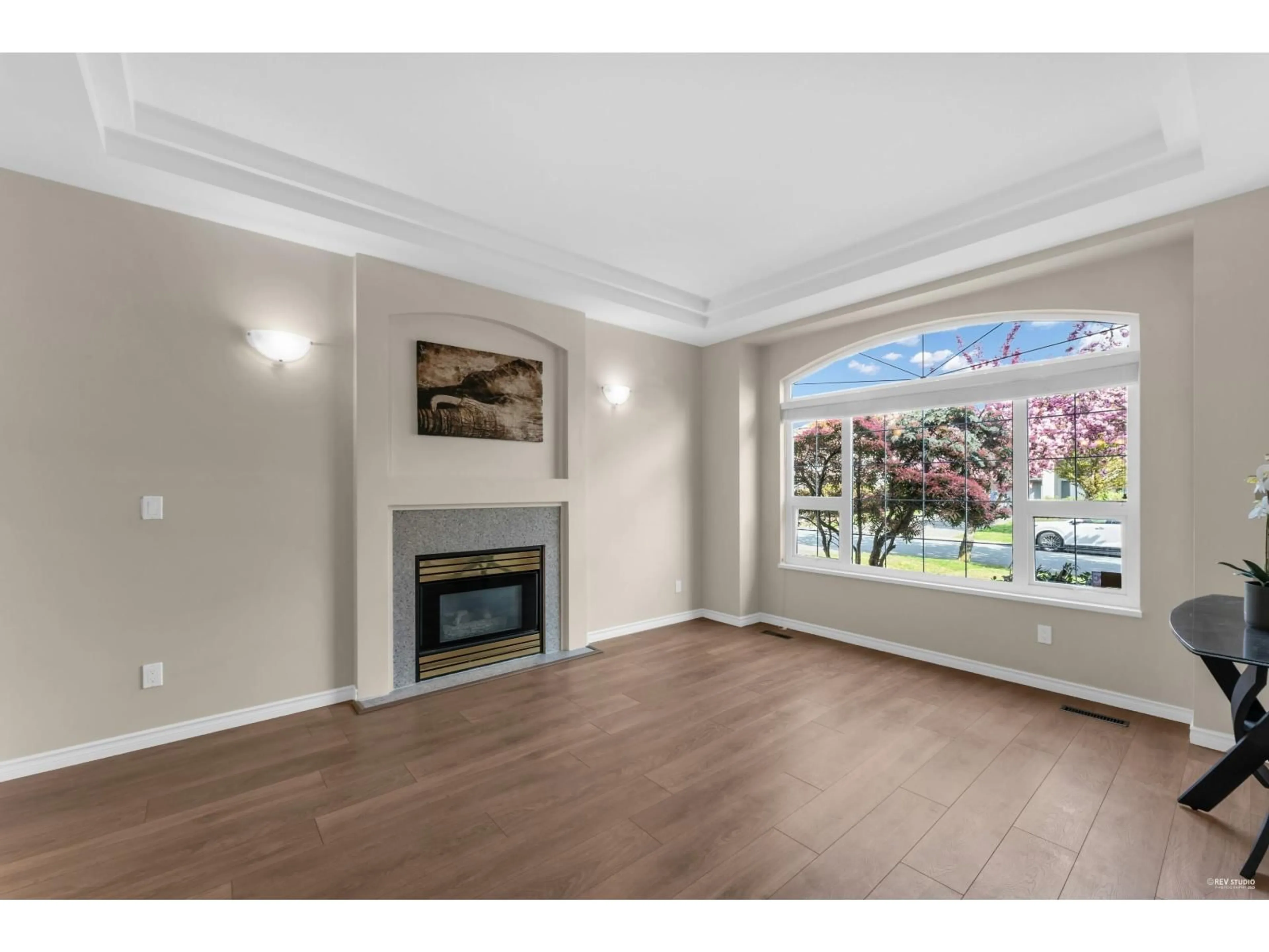 Unknown for 15674 101A AVENUE, Surrey British Columbia V4N4S4