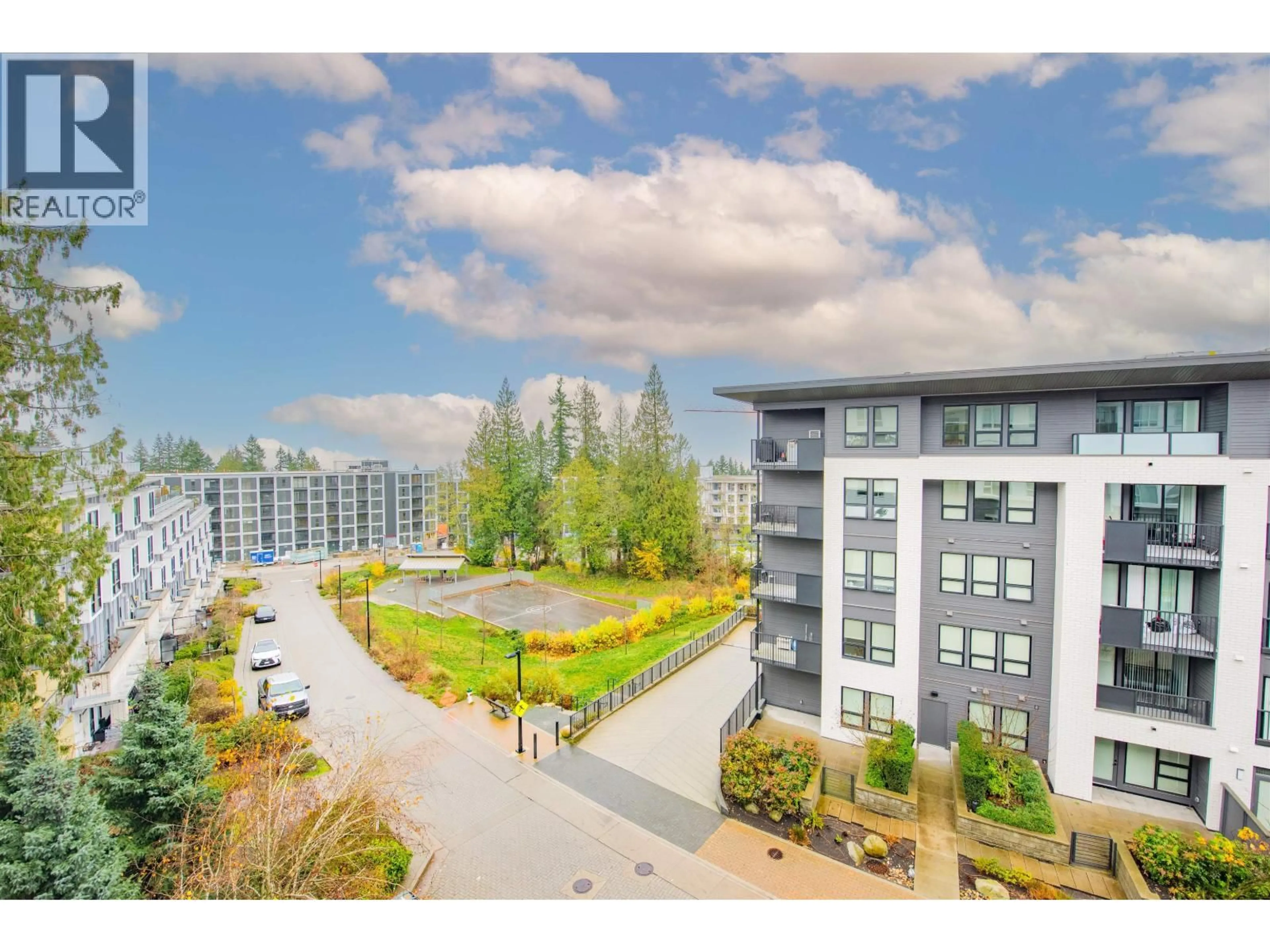 A pic from outside/outdoor area/front of a property/back of a property/a pic from drone, unknown for 507 - 9250 UNIVERSITY HIGH STREET, Burnaby British Columbia V5A0B3