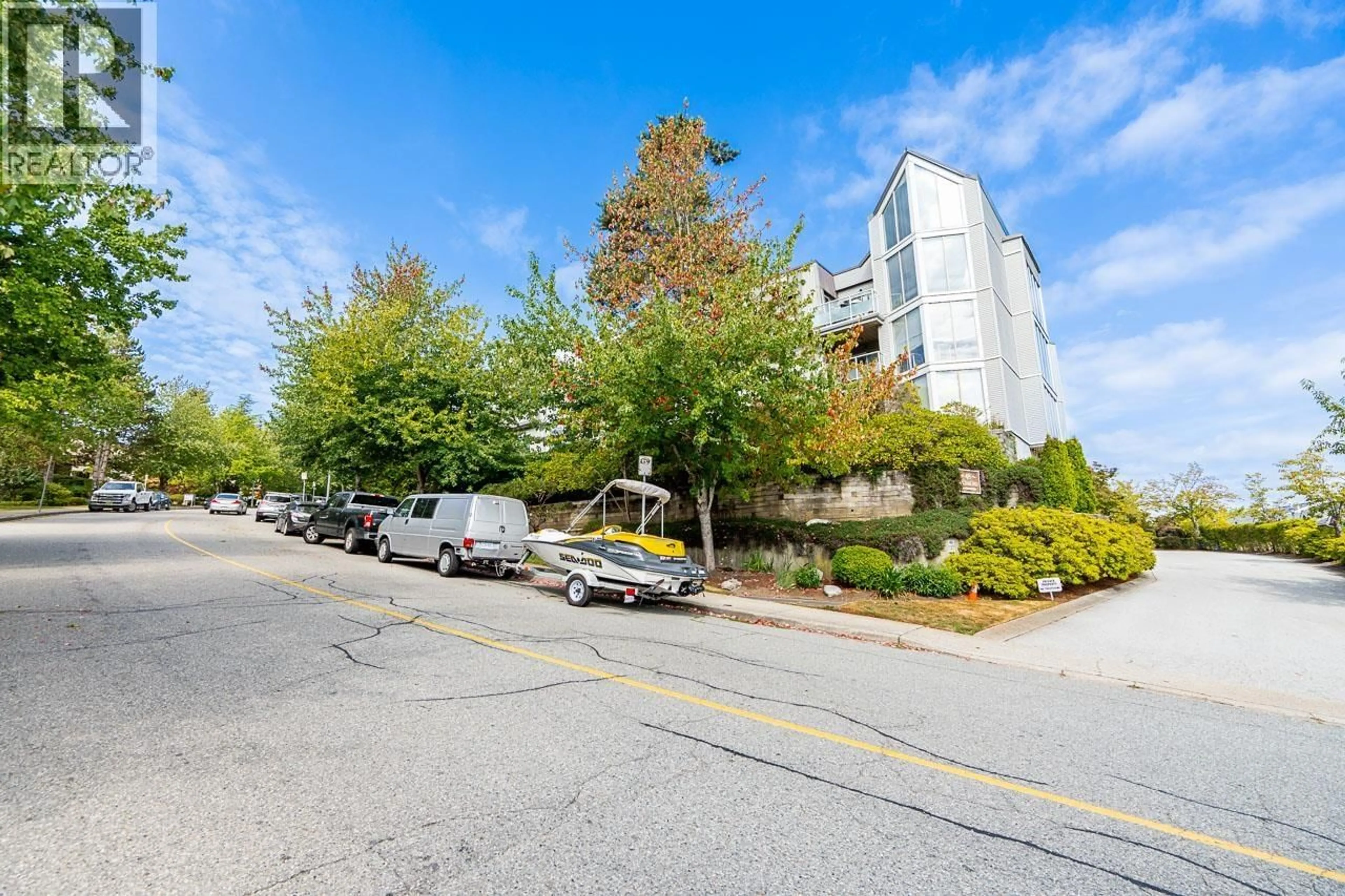 Patio, street for 505 - 60 RICHMOND STREET, New Westminster British Columbia V3L5R7