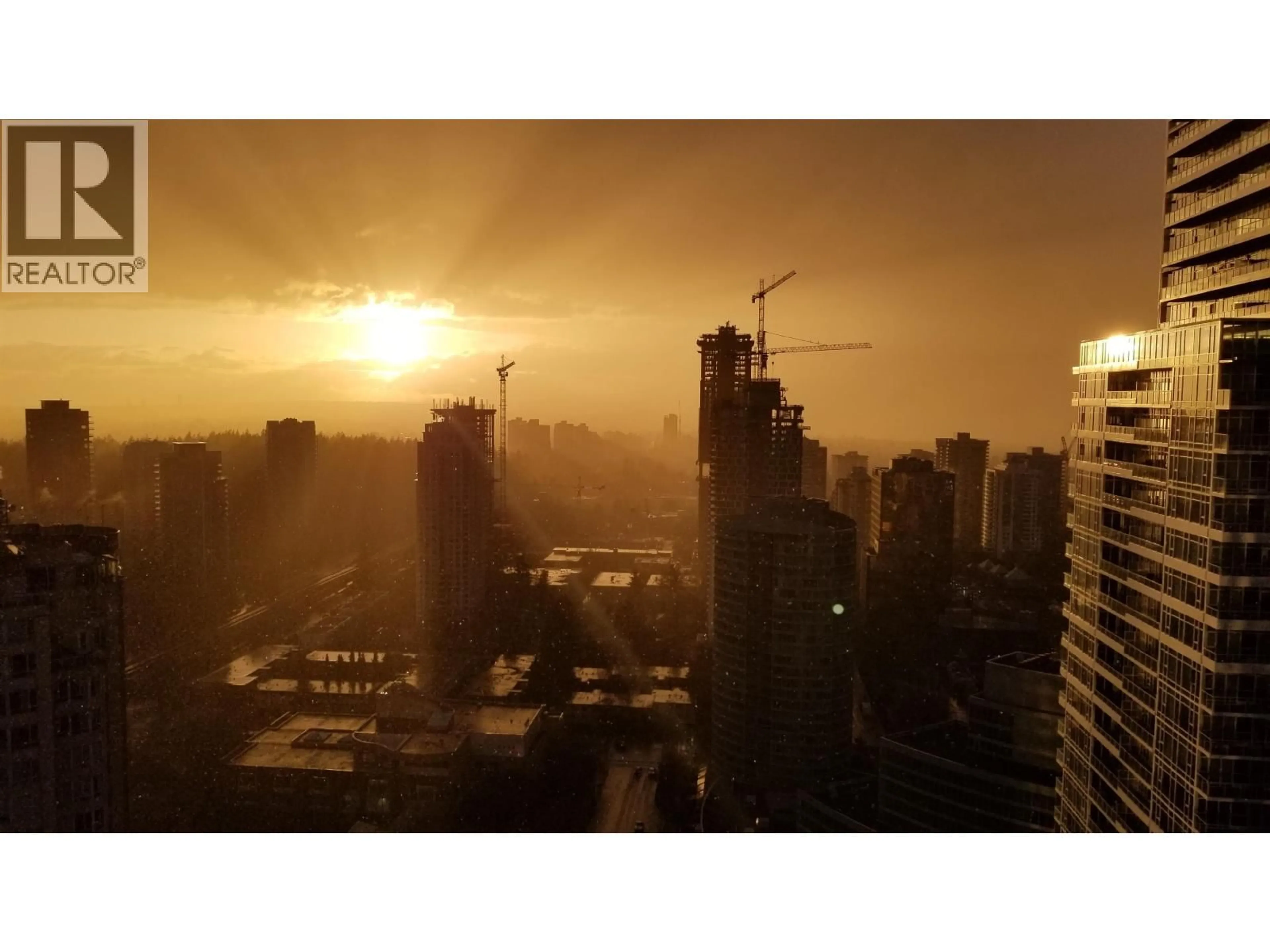 Blurry image for 3706 - 6098 STATION STREET, Burnaby British Columbia V5H0H4