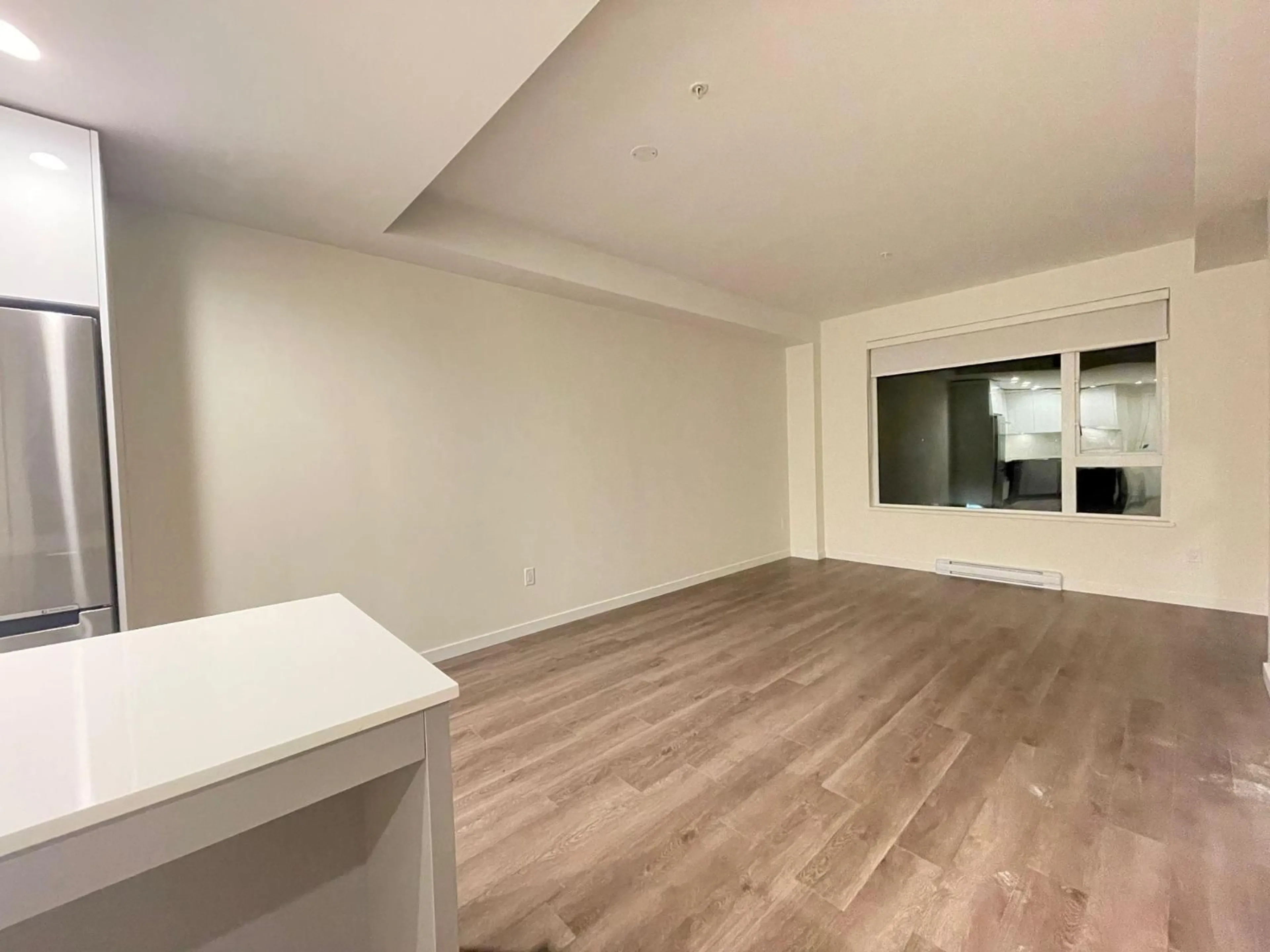 A pic of a room for 306 - 14257 103A AVENUE, Surrey British Columbia V3T1T1