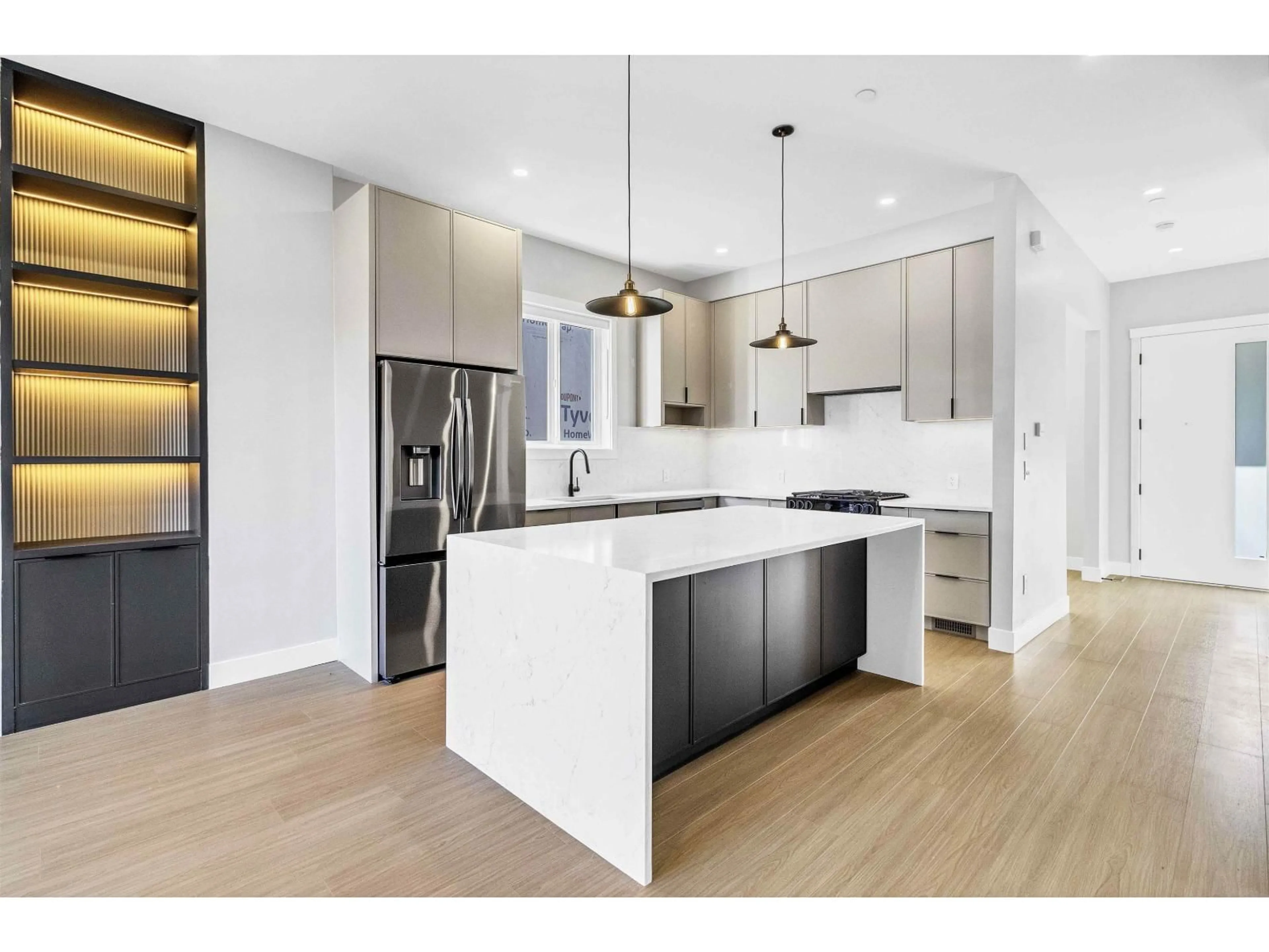Open concept kitchen, unknown for 7686 196 STREET, Langley British Columbia V2Y3V4