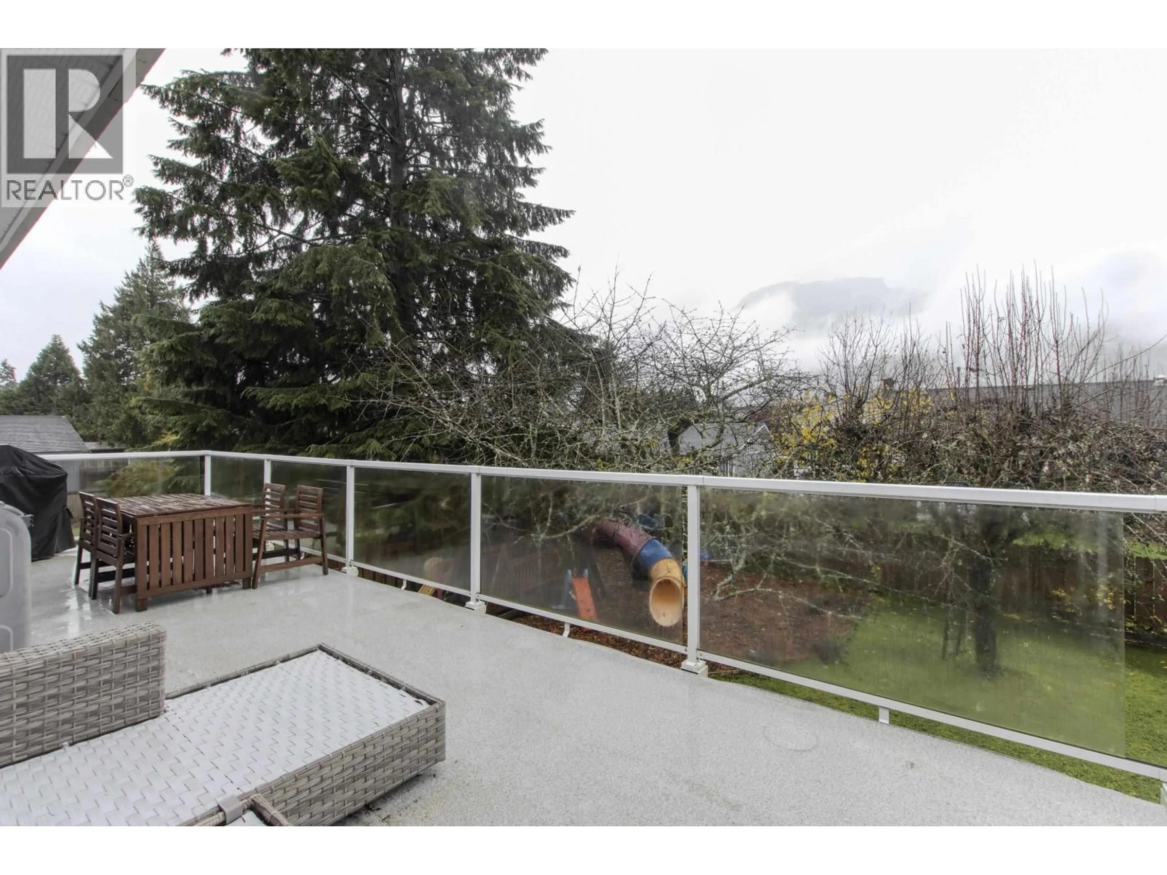 Unknown for 40345 HOOD ROAD, Squamish British Columbia V0N1T0