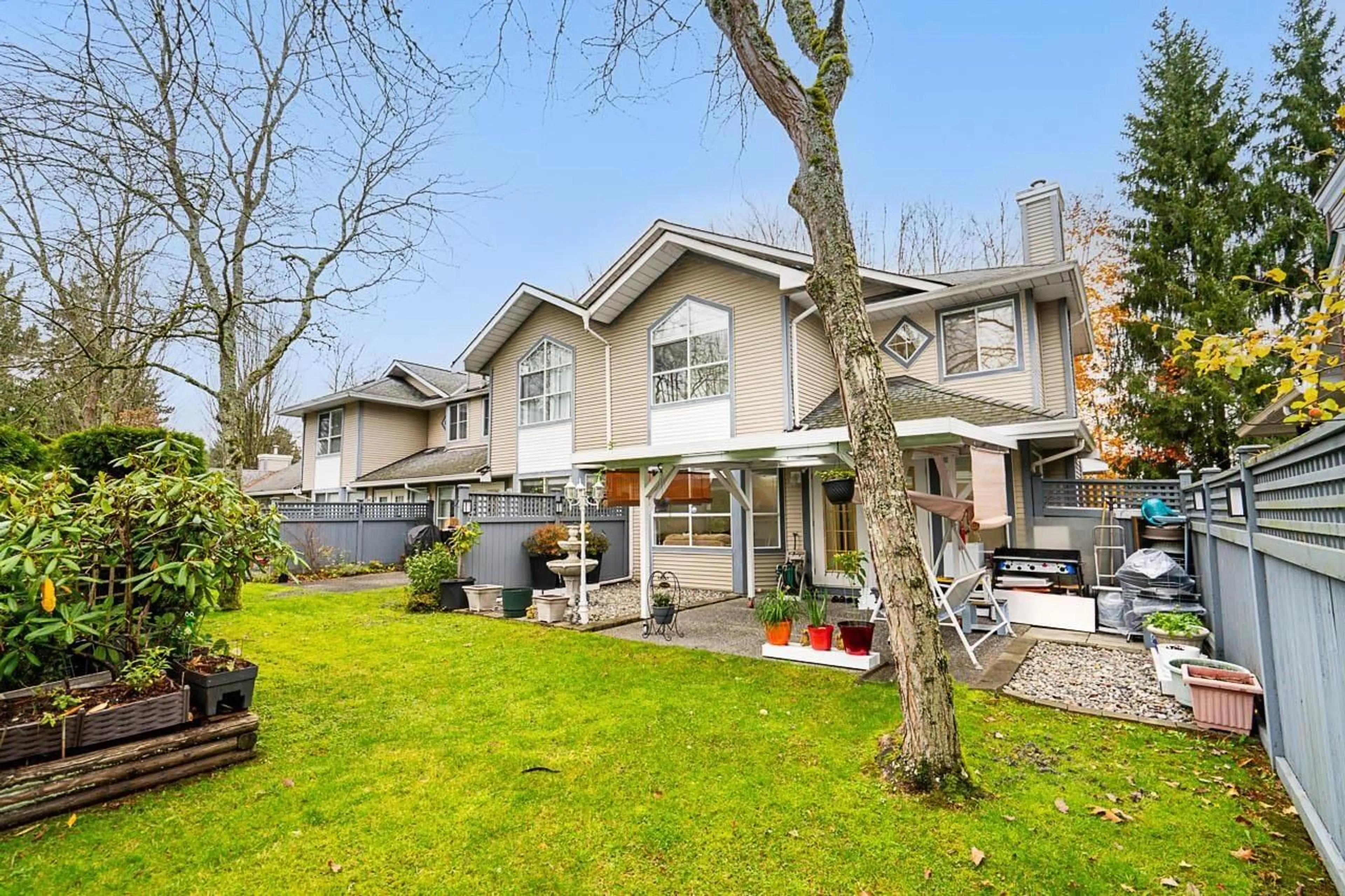 Patio, unknown for 104 - 10538 153, Surrey British Columbia V3R0G6