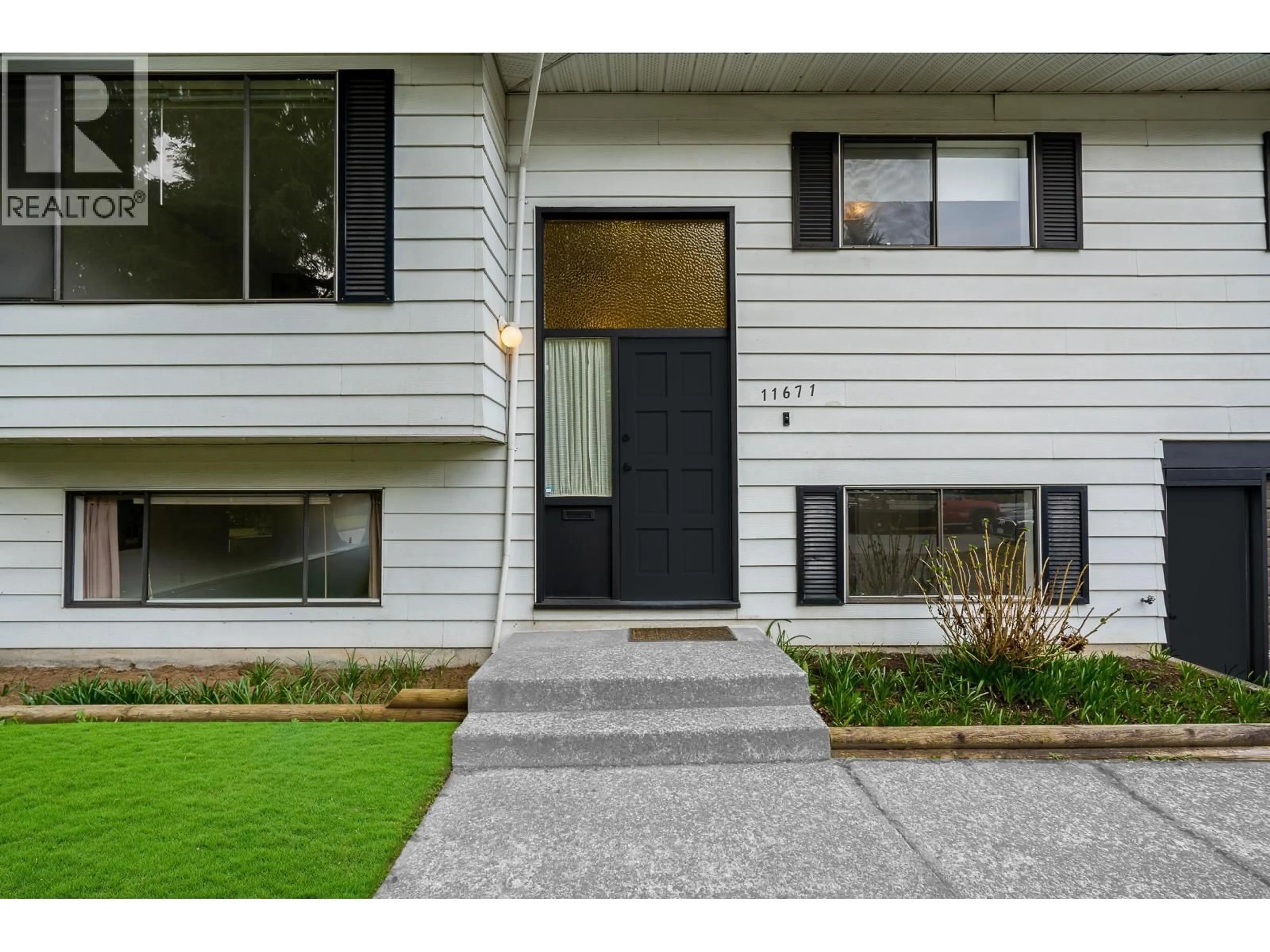 Unknown for 11671 211 STREET, Maple Ridge British Columbia V2X7T5