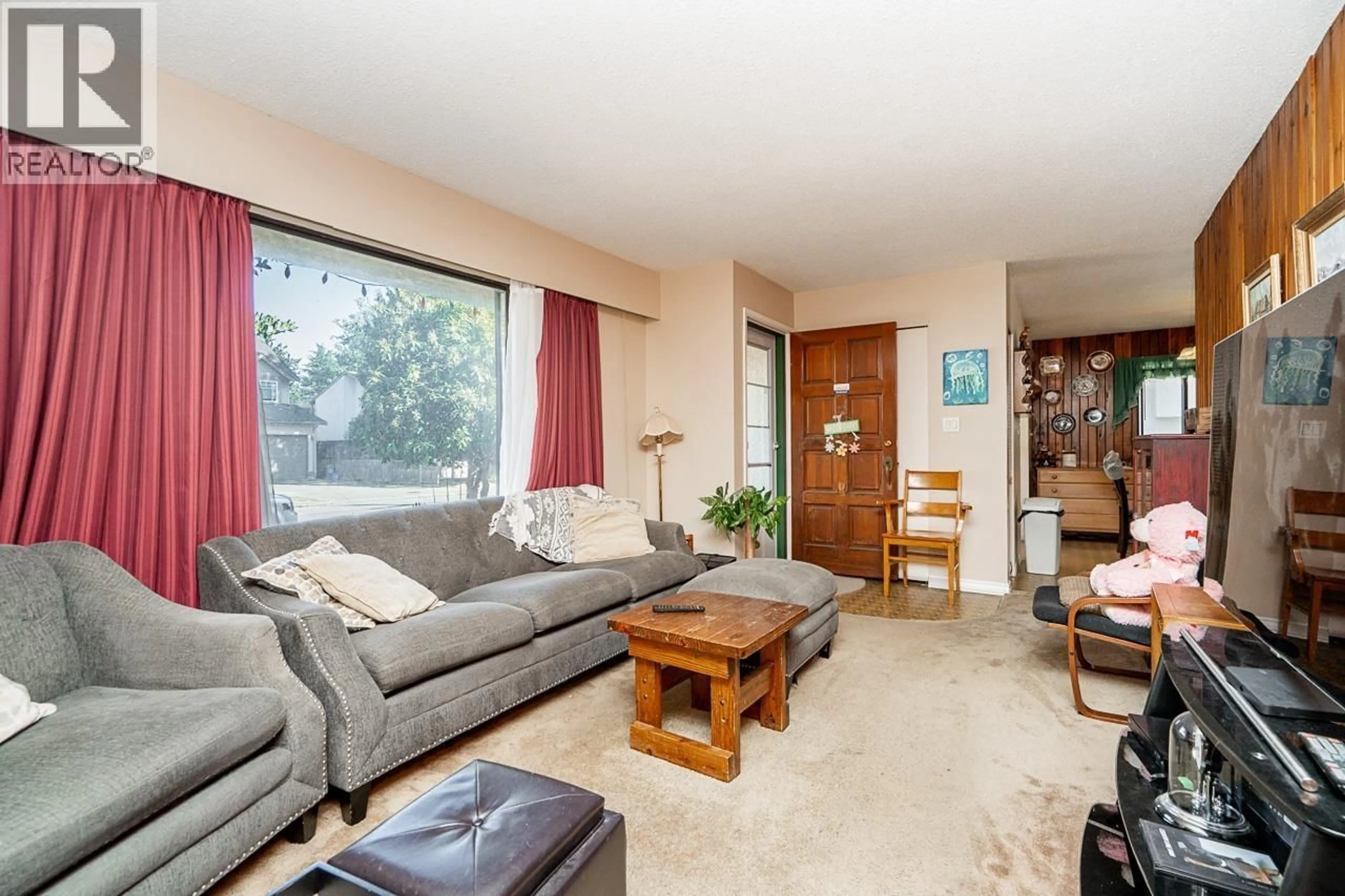 Living room with furniture, unknown for 4457 46B STREET, Ladner British Columbia V4K2M8