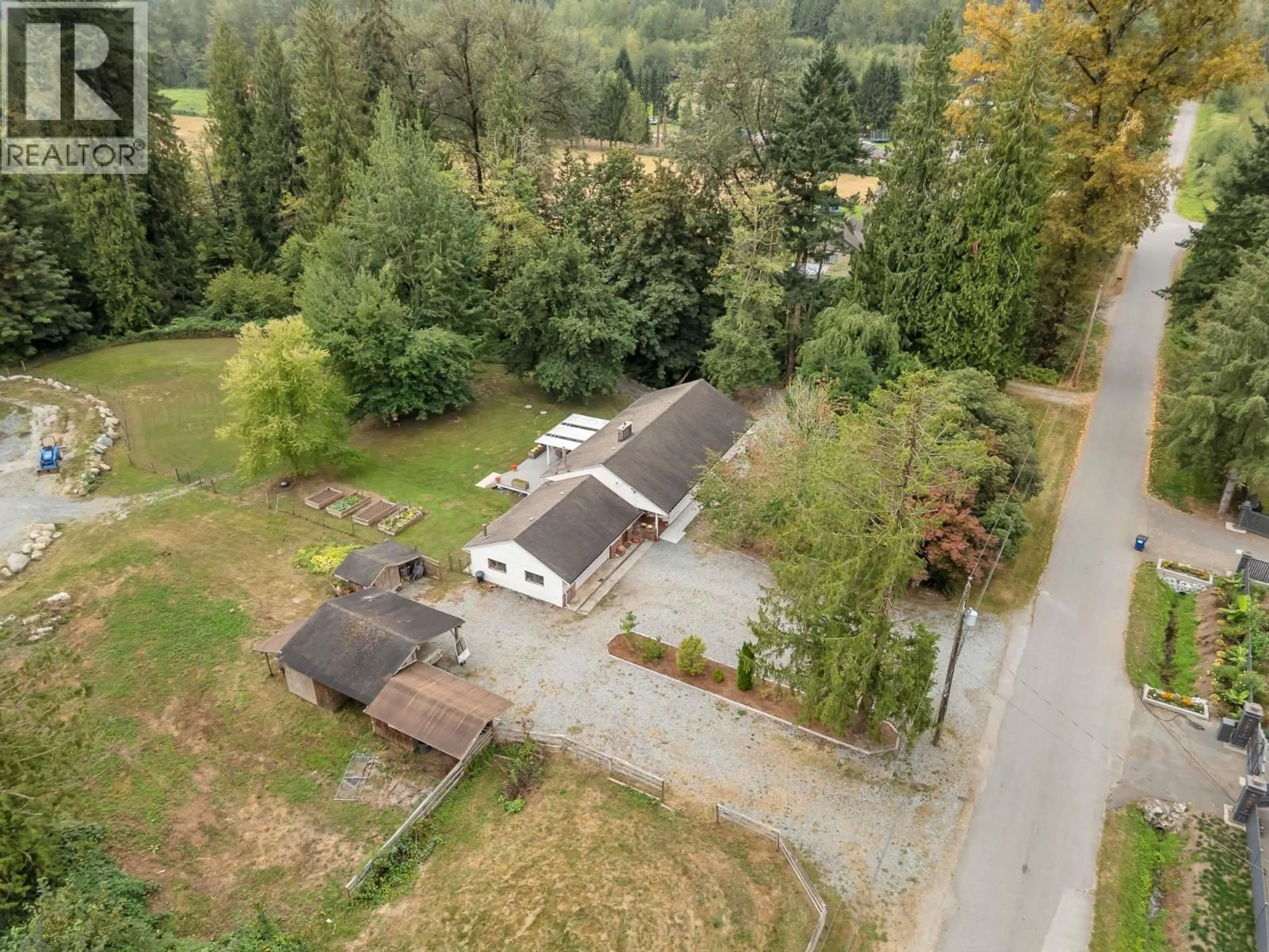 A pic from outside/outdoor area/front of a property/back of a property/a pic from drone, unknown for 24320 116 AVENUE, Maple Ridge British Columbia V4R1L7