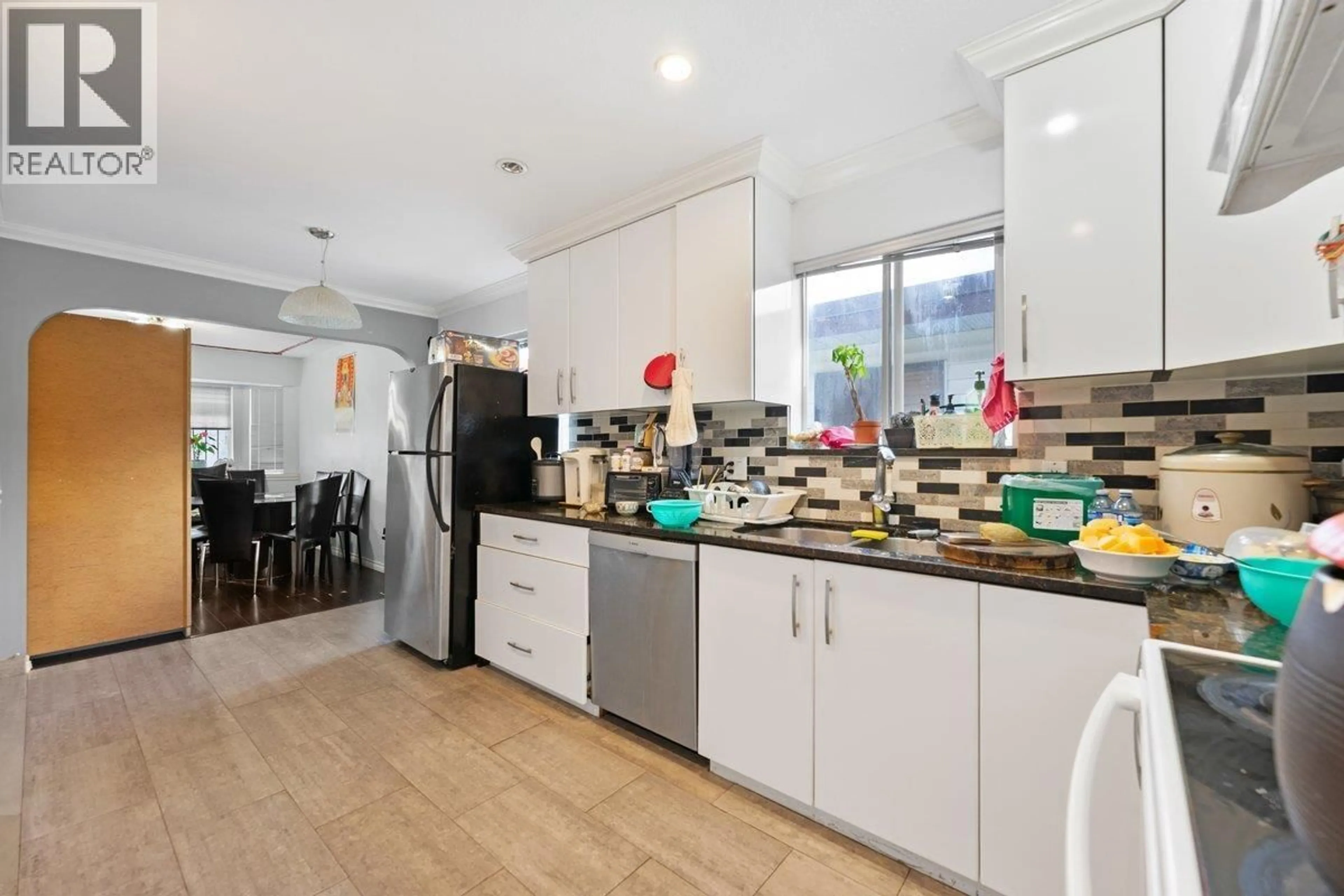 Open concept kitchen, unknown for 2663 41ST AVENUE, Vancouver British Columbia V5R2W6