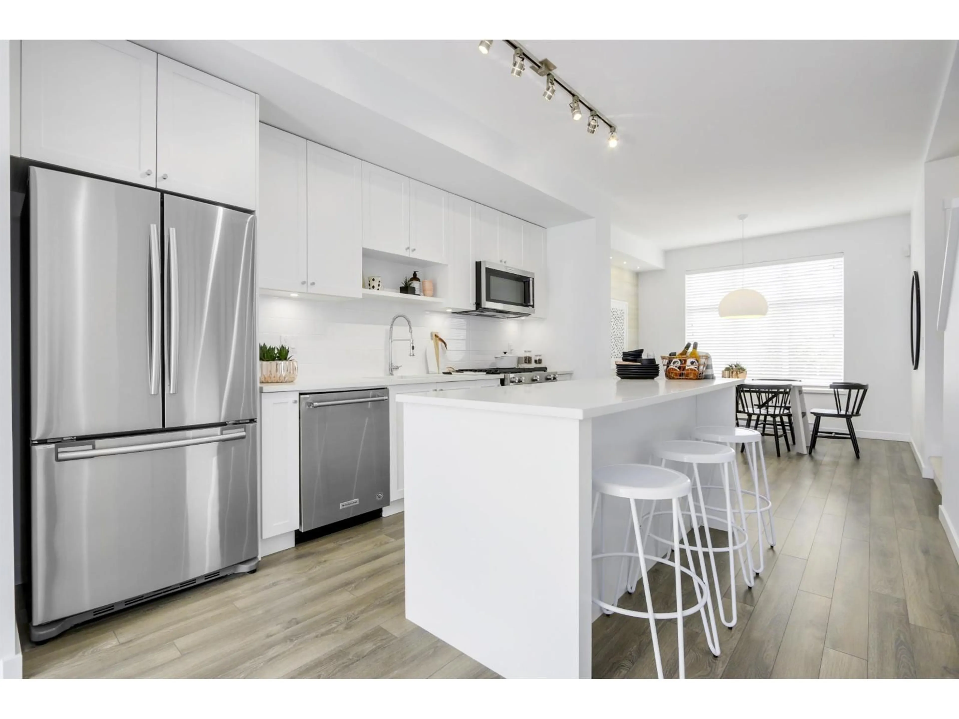 Open concept kitchen, unknown for 101 - 7858 137, Surrey British Columbia V0V0V0