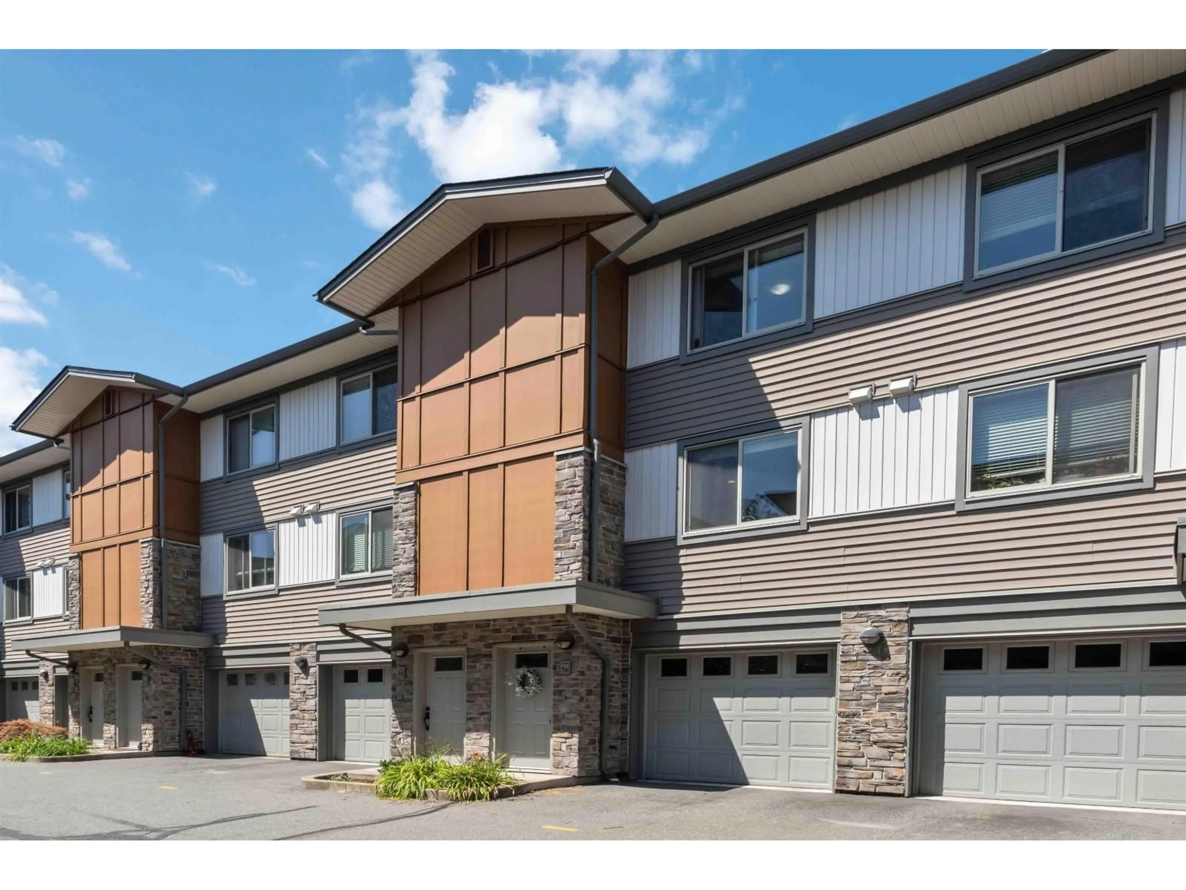 Unknown for 76 - 34248 KING, Abbotsford British Columbia V2S0B1