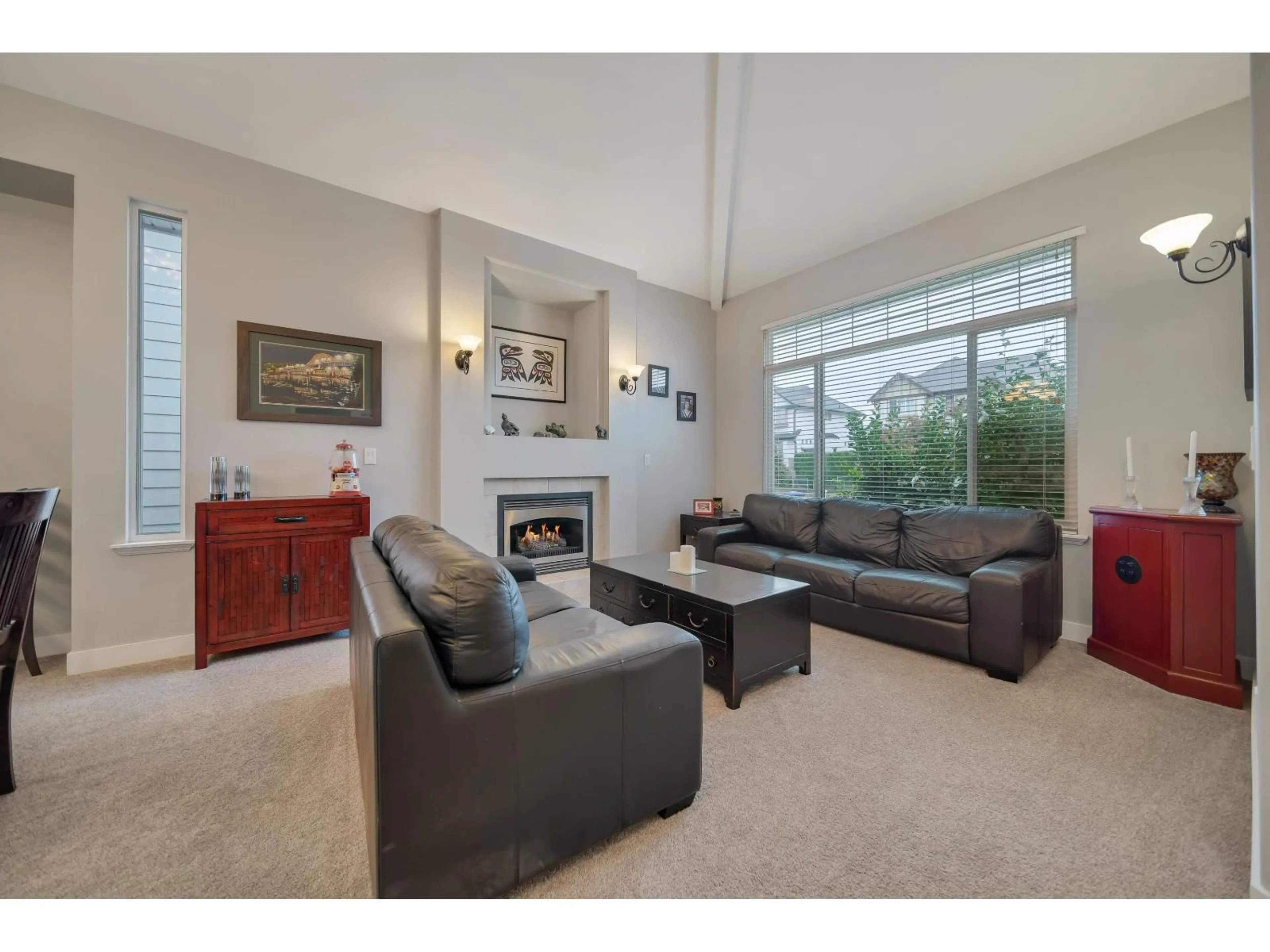 Living room with furniture, unknown for 18419 68 AVENUE, Surrey British Columbia V3S9H8