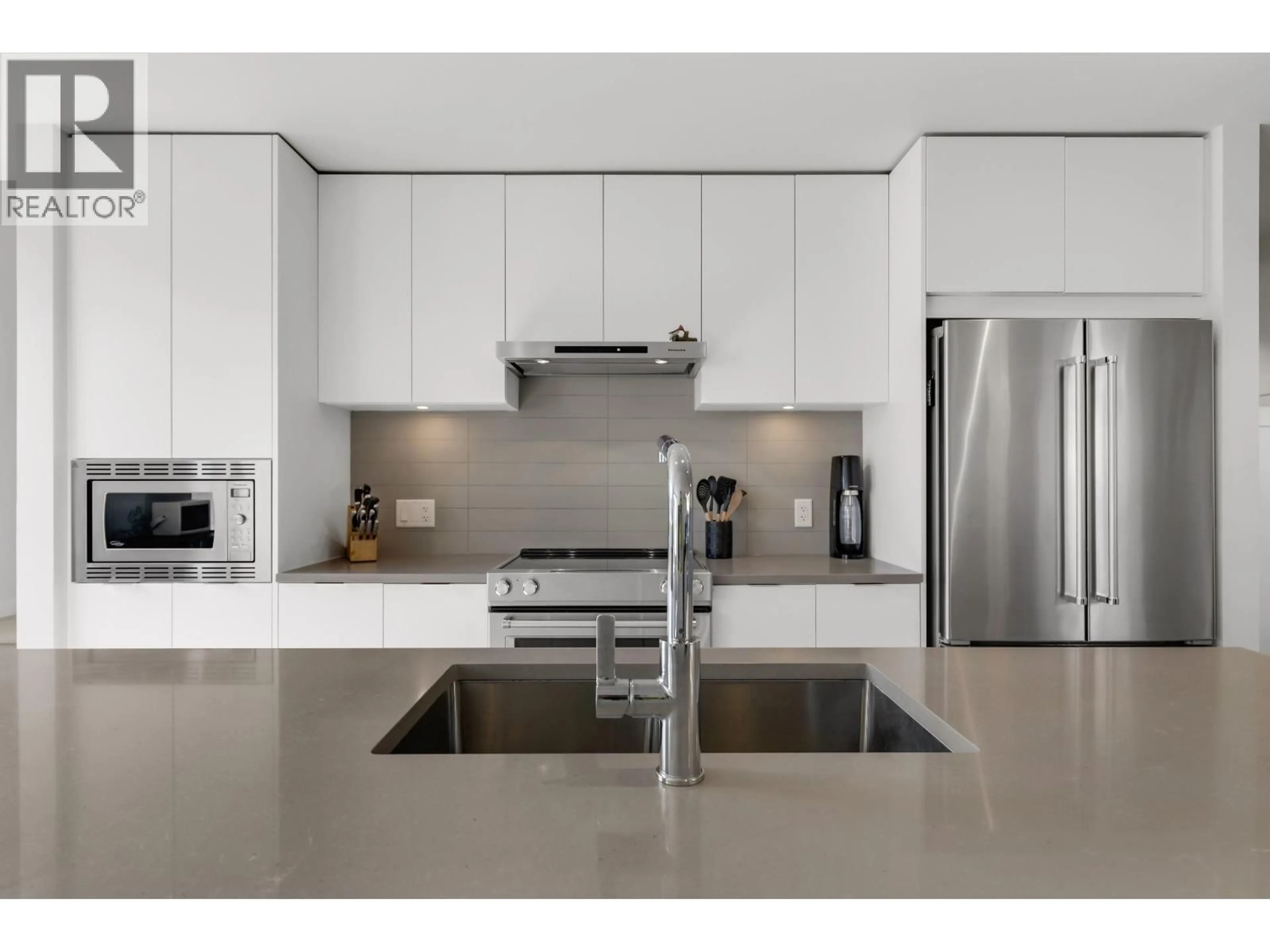 Unknown for 41224 HIGHLINE PLACE, Squamish British Columbia V8B1C2