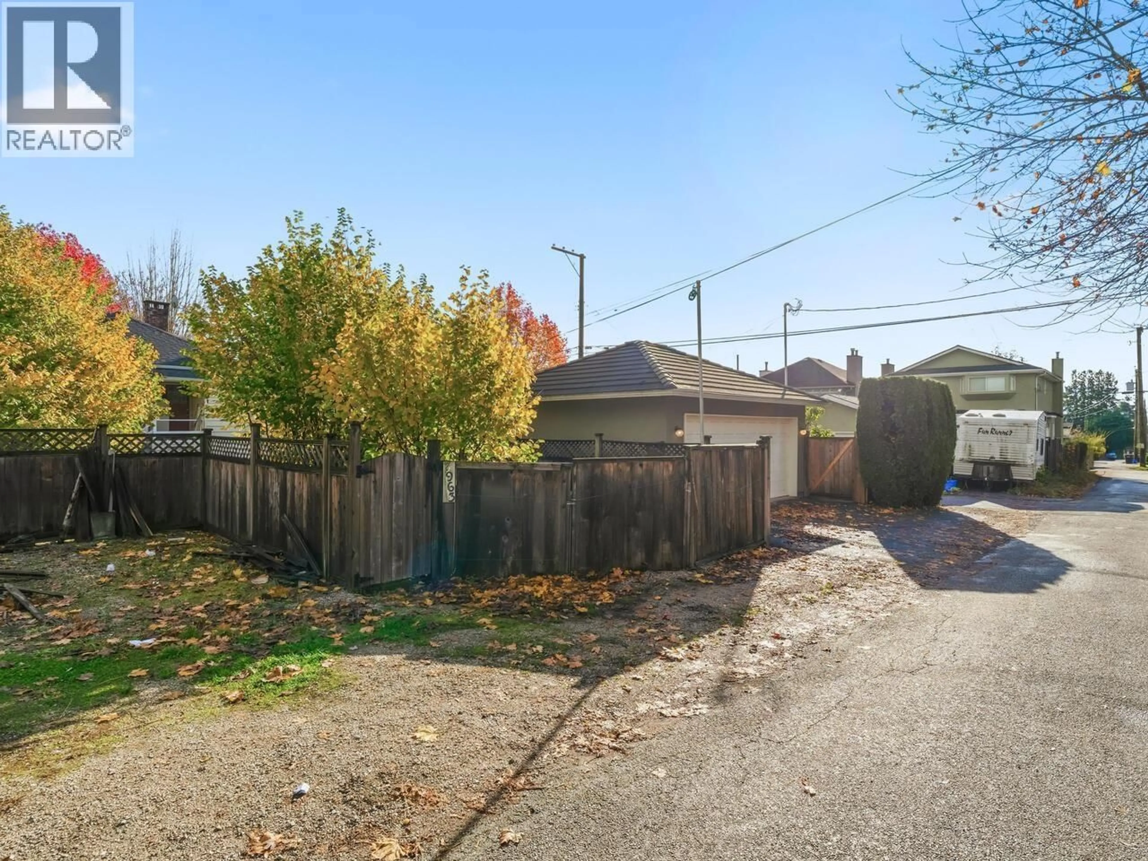 A pic from outside/outdoor area/front of a property/back of a property/a pic from drone, street for 7963 MONTCALM STREET, Vancouver British Columbia V6P4P2