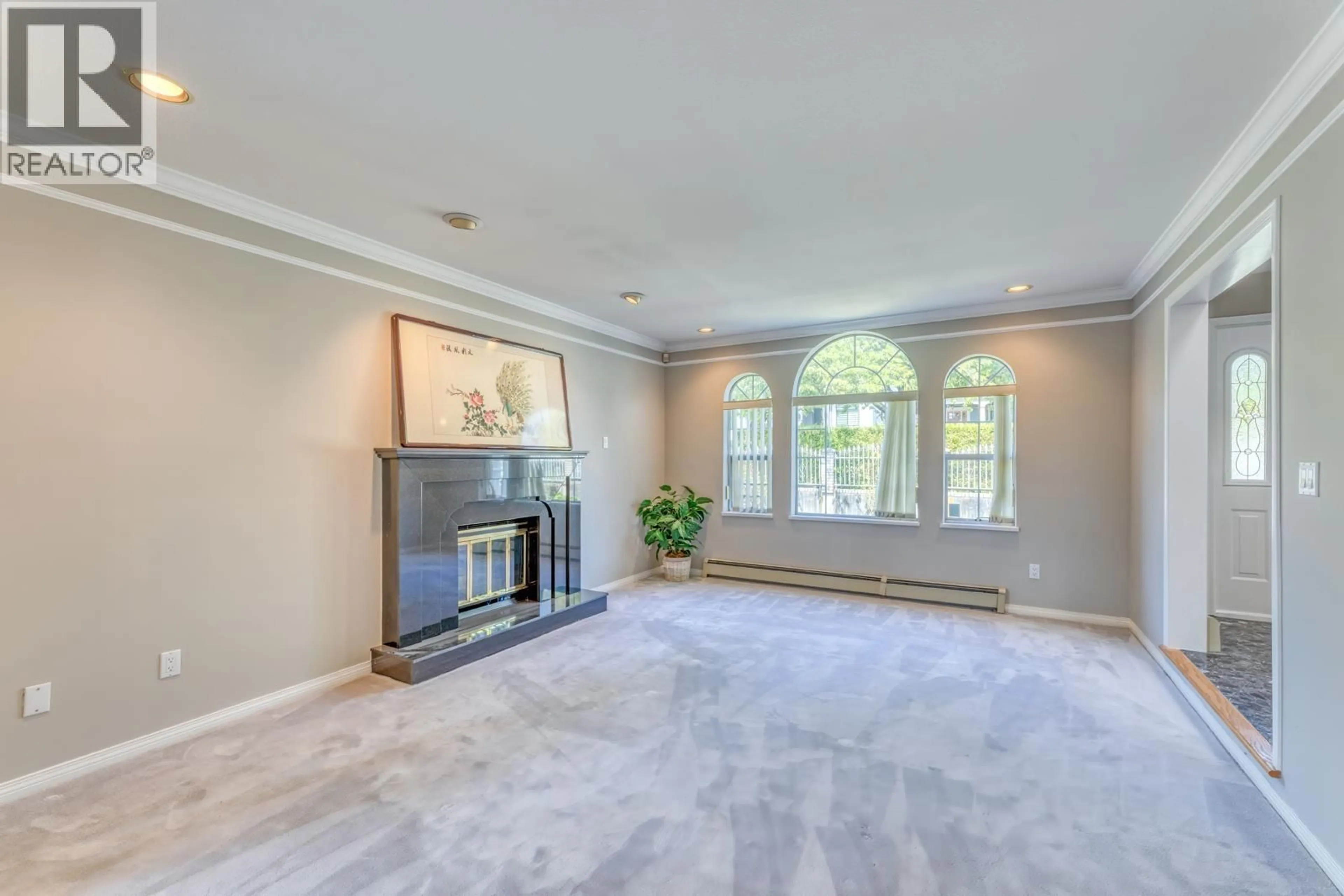 Unknown for 4930 VENABLES STREET, Burnaby British Columbia V5B1X7