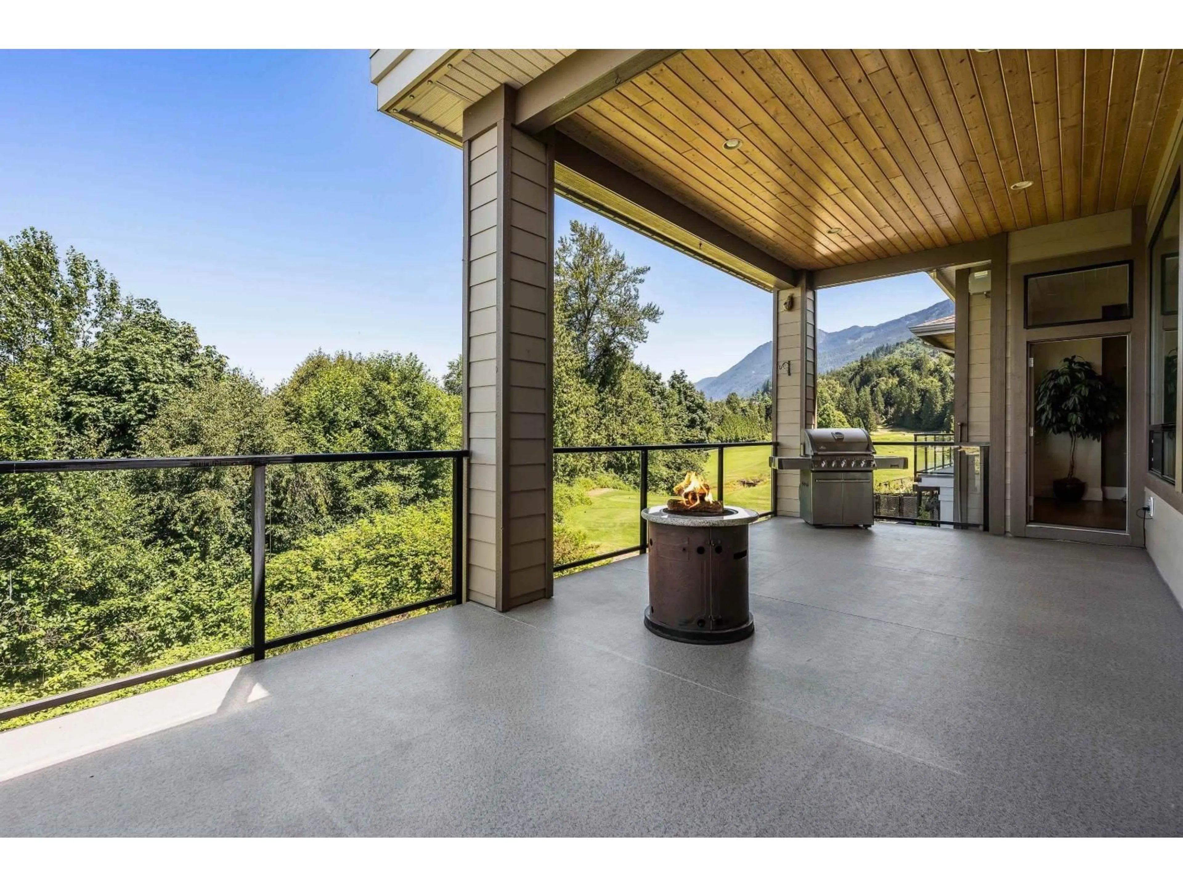 Patio, mountain view for 7 - 50778 LEDGESTONE PLACE, Chilliwack British Columbia V2P0E7